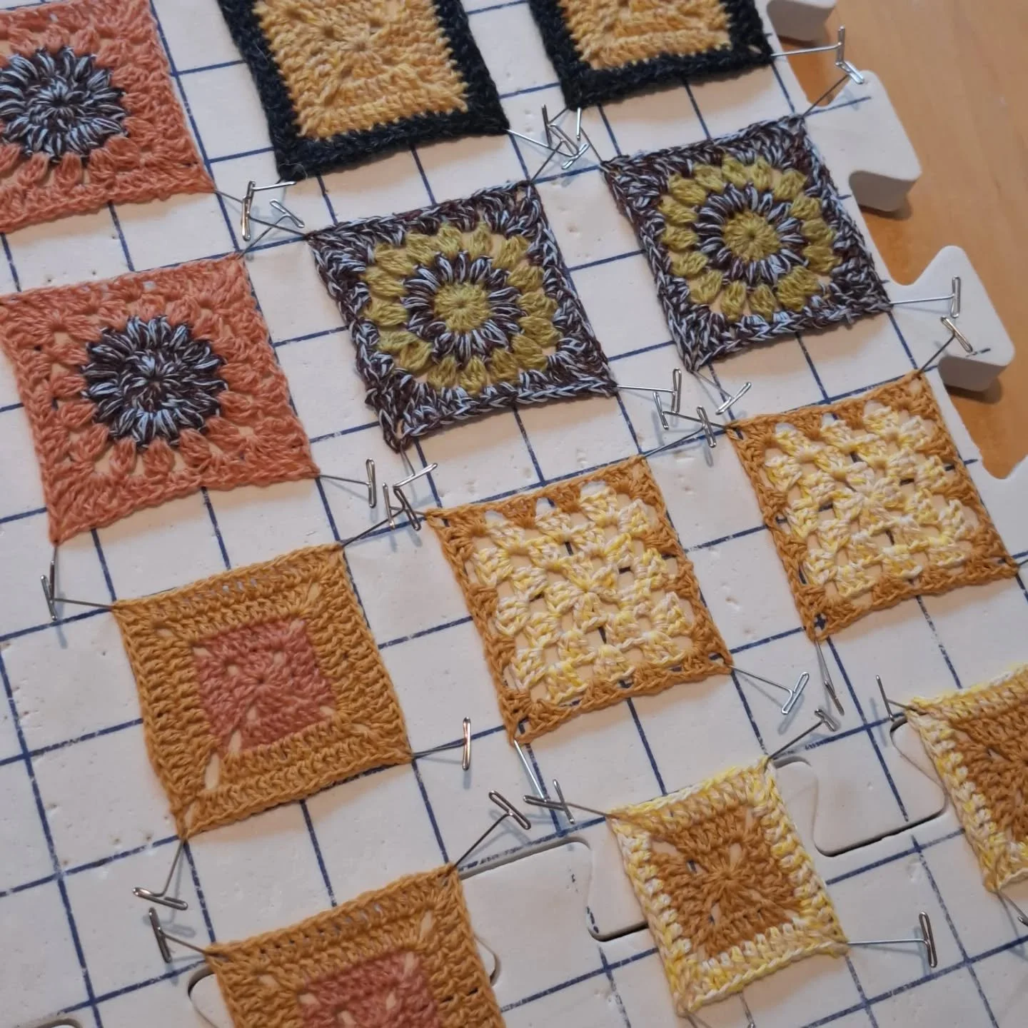 Crochet and knitted patches, avaible in person tomorrow!

Cover your clothes in patches, mix and match 2 patches for &pound;5

Handmade by me for your wardrobe

11:30- 17:00 at Abney Hall Stoke Newington @womenwillcreate

#handmade #handcrafted #croc