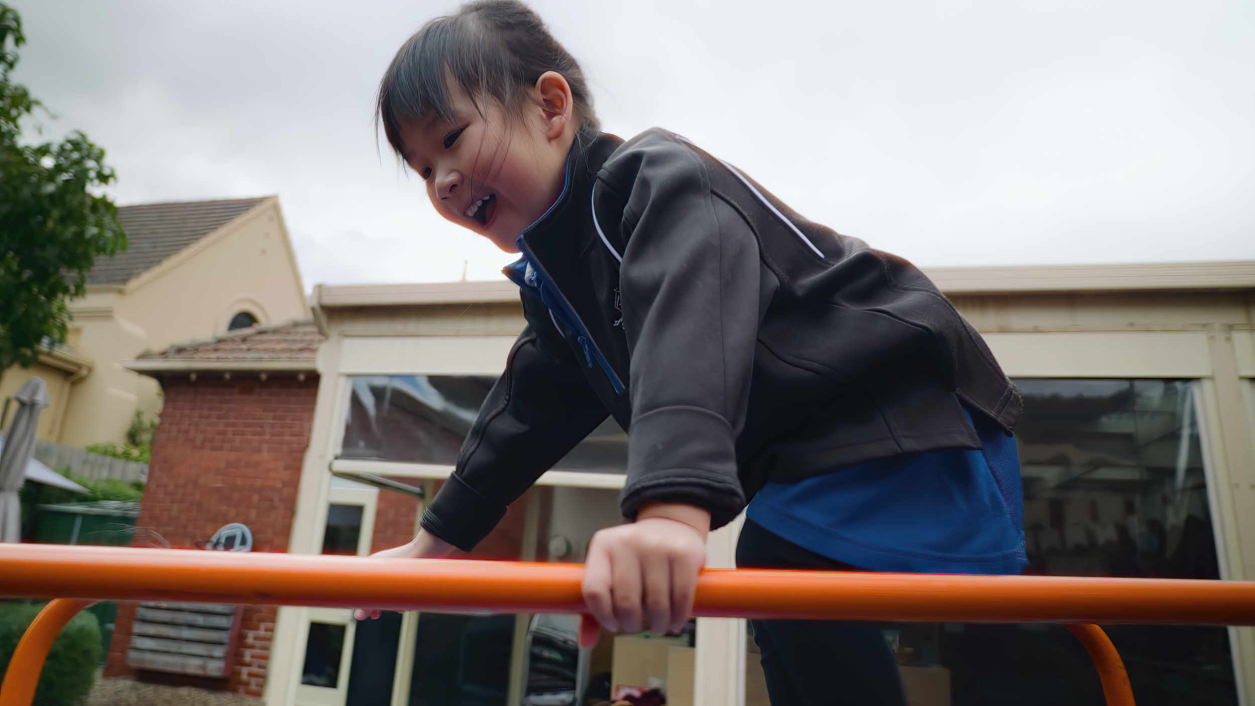 ECL3 - 3min video.00_02_14_12.Still016-SharpenAI-Motion.png