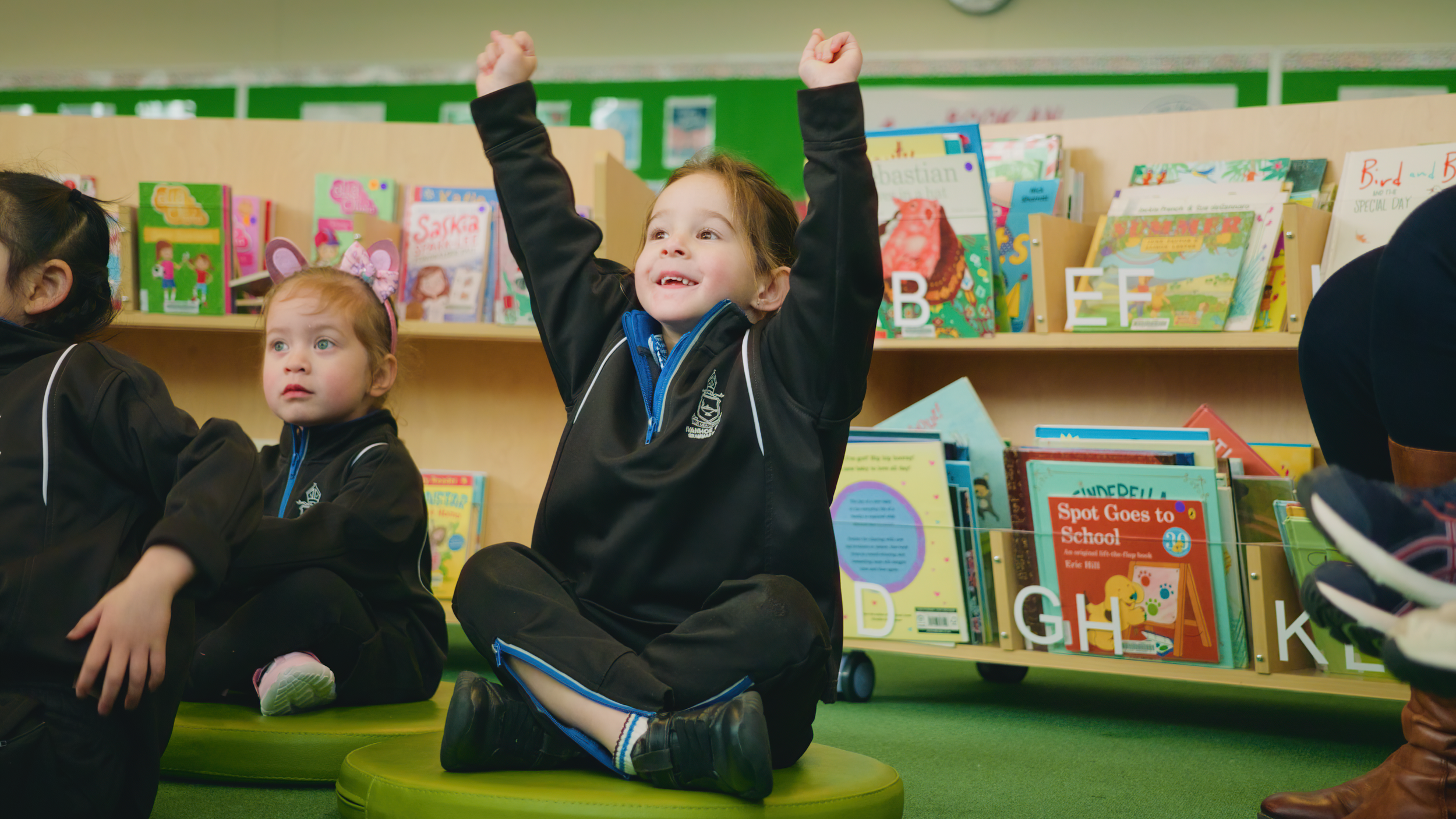 ECL3 - 3min video.00_01_21_06.Still011-SharpenAI-Motion.png