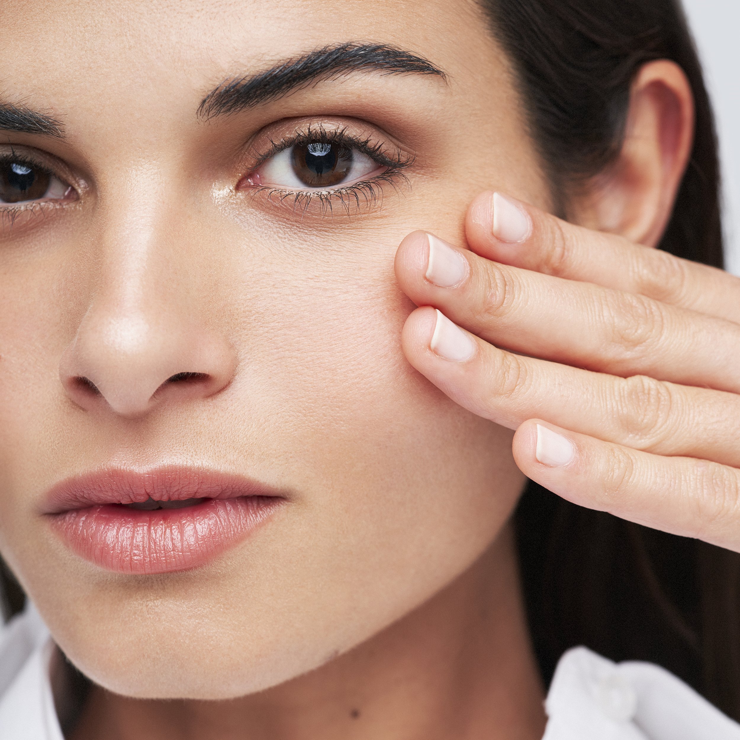 mesoestetic_model_IG+POST+(1).jpg