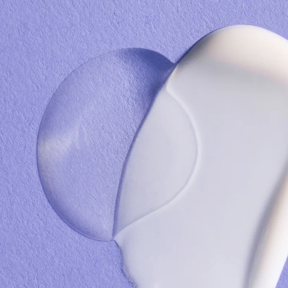 Clearing_Serum_Moisturiser_960x960_4e27af53-c0d1-47ad-9d47-e85b38bbbca1_1920x.webp
