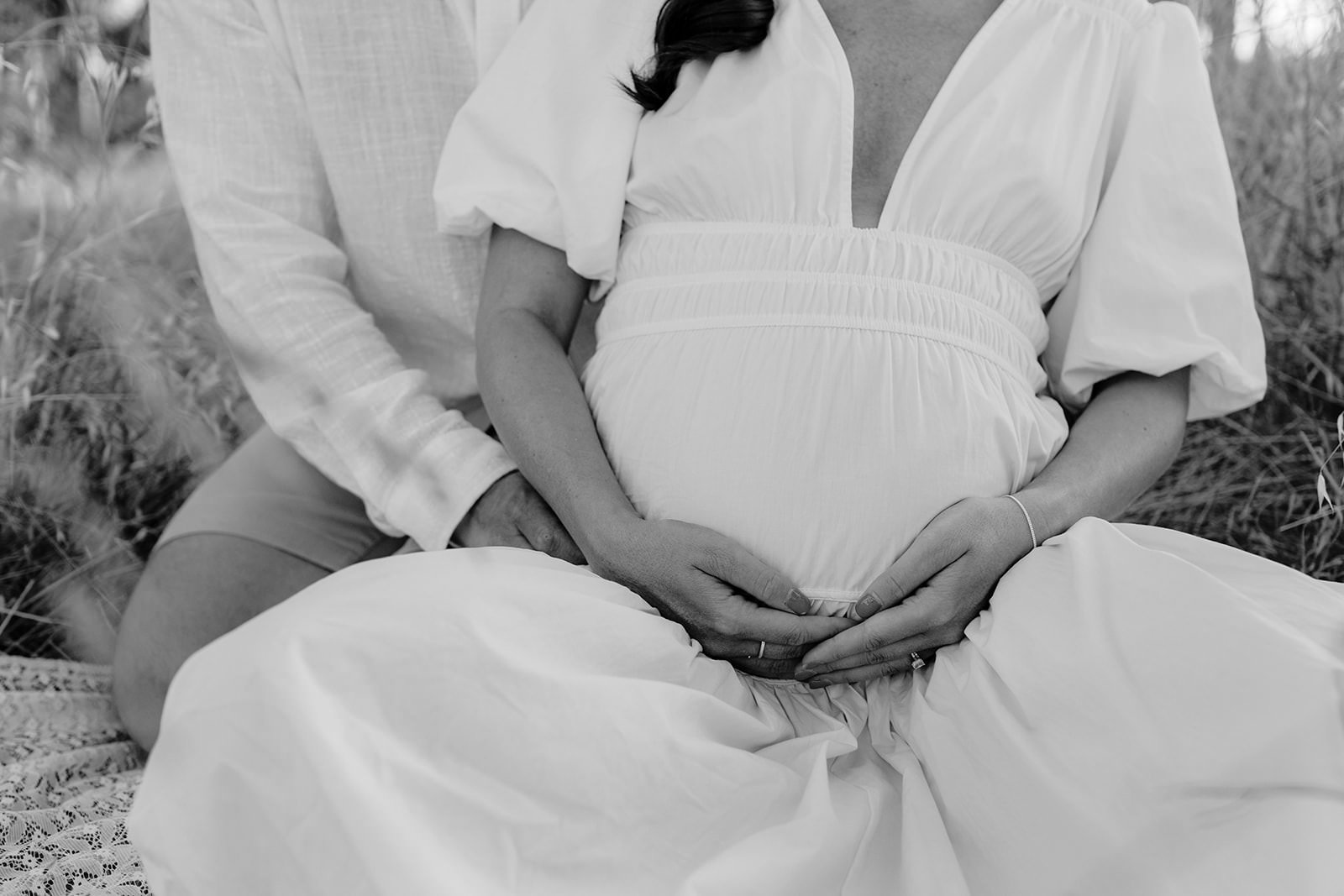 Kirsten-Cunningham-Photography-Maternity-Shoot-2.JPG