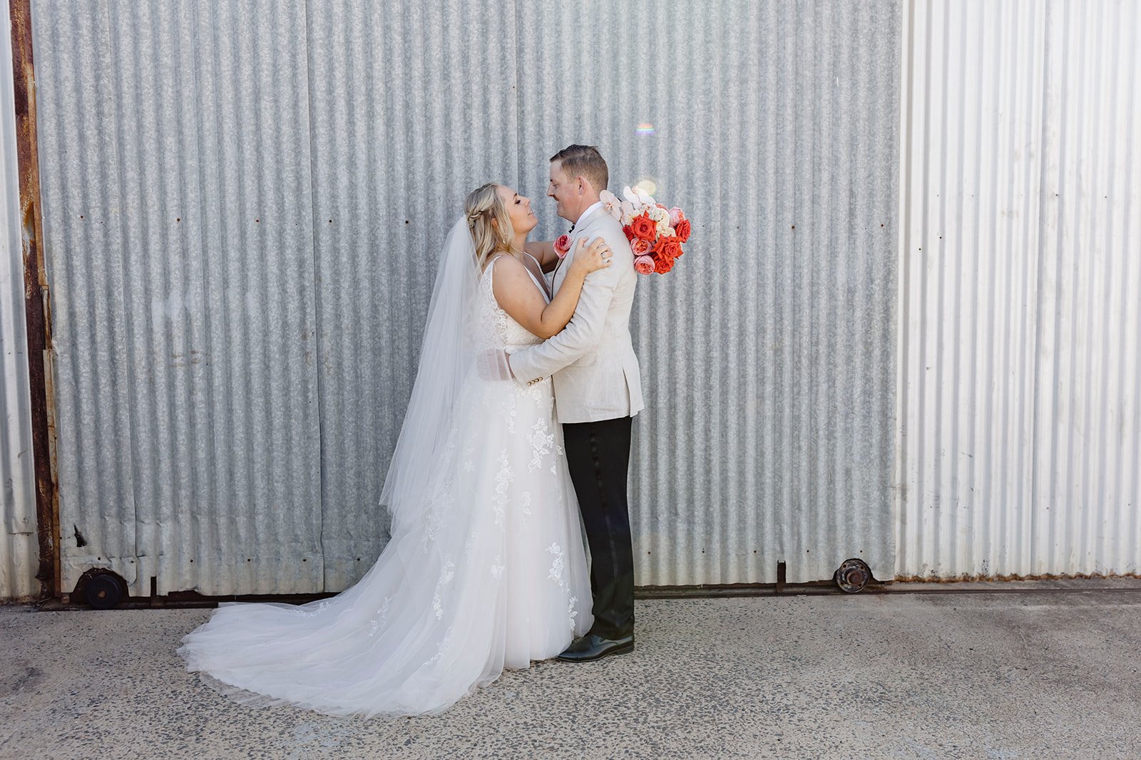 Kirsten-Cunningham-Photography-Colourful-Borrodell-Wedding-Orange-105.JPG