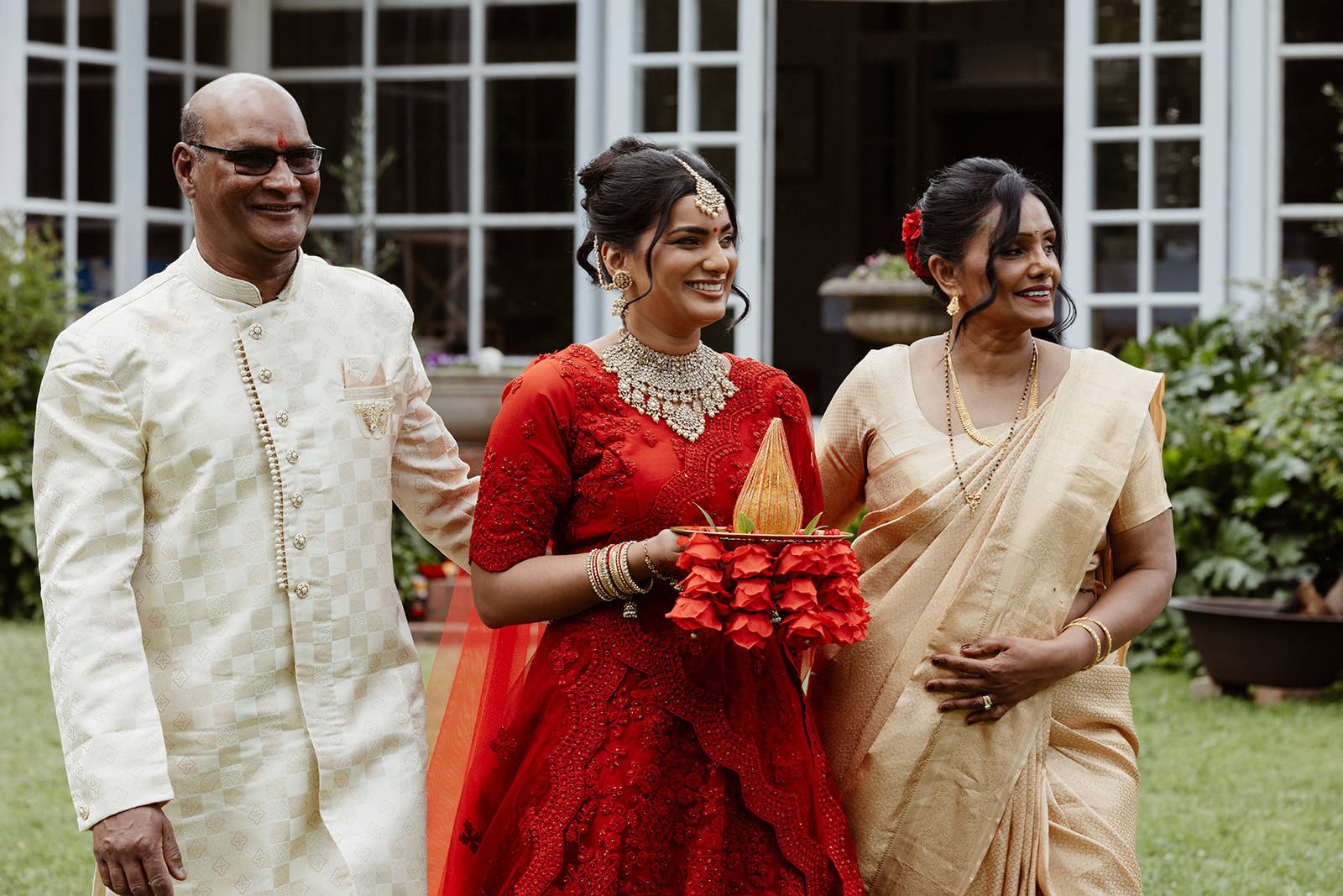 Hindu-Wedding-Photographer-Mayfield-Orange-NSW-26.JPG
