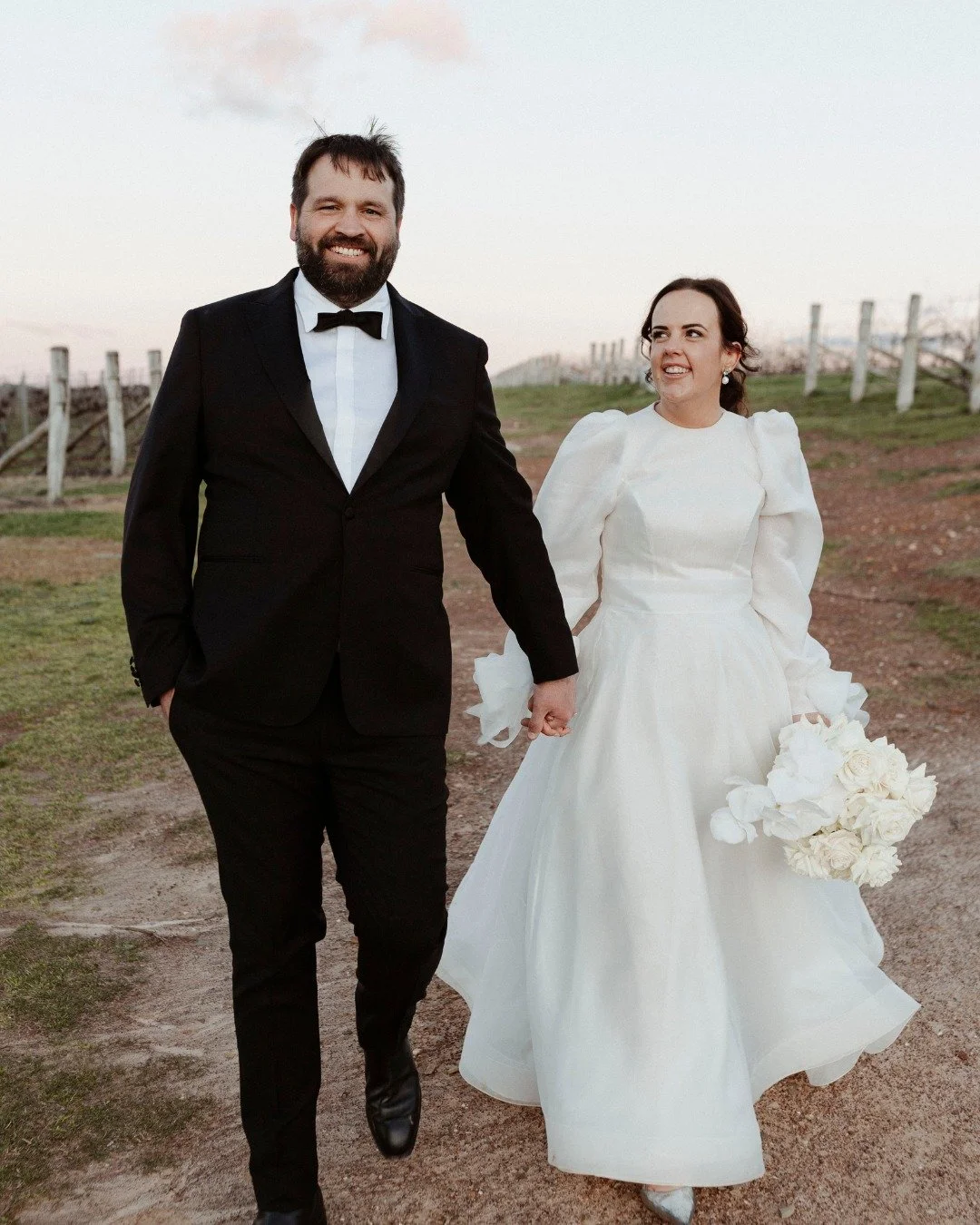 Cocktails on the deck, golden skies, and portraits near the homestead before the sax and bongos took over &mdash; Bec &amp; Josh&rsquo;s @mayfieldvineyard wedding was a vibe.

@botanicalartclub brought colour and shape, @unionbankorange kept everyone