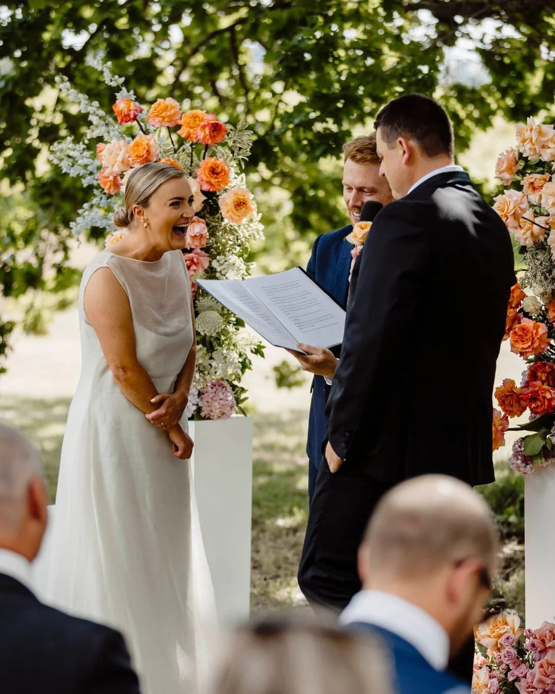 From exchanging vows under the majestic oak tree to dancing the night away in the marquee, this day was pure magic. Tambourines in hand, good vibes flowing, and a crowd that couldn&rsquo;t stop dancing &ndash; what a way to ring in the New Year! 🥂

