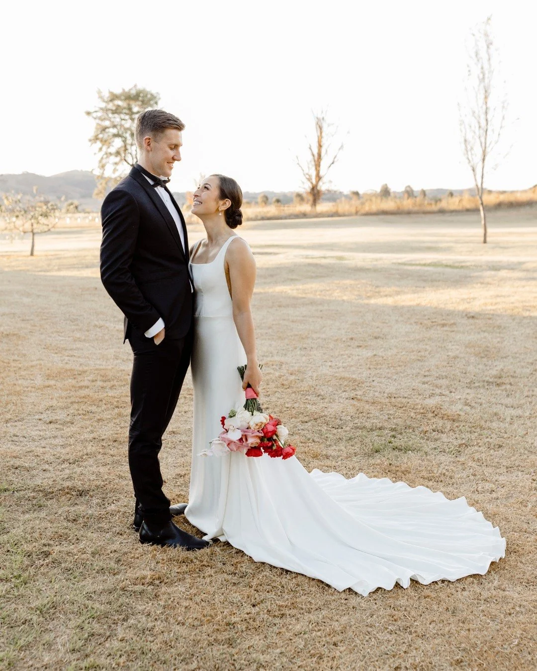 I don&rsquo;t think I&rsquo;ll ever get over Cam and Katrina&rsquo;s stunning @burnbraewines wedding! ✨ From the romantic blooms and wood-fired pizzas to the choreographed first dance and the most joyful dance floor (complete with Nonna and Nonno!), 
