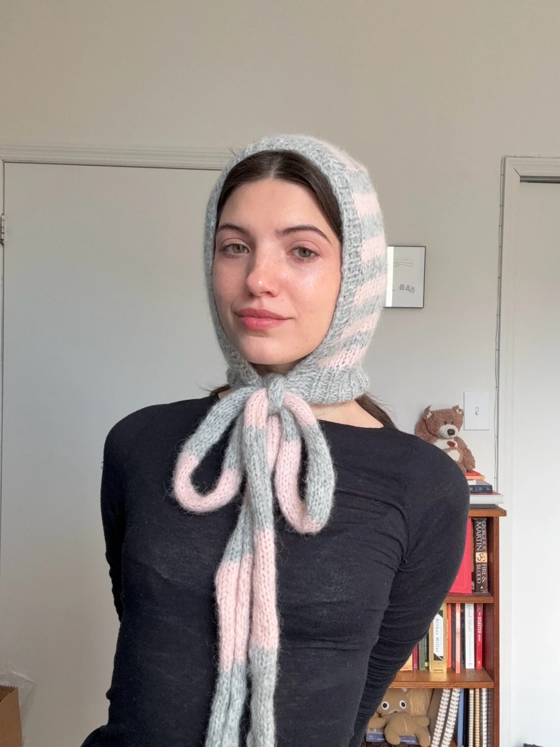 Ballet/Heather Grey Striped Balabonnet