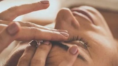 Detox Lifting Facial