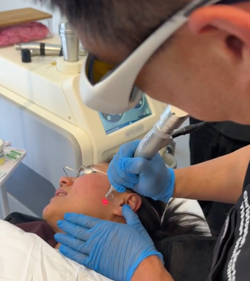 Advanced anti-aging facial rejuvenation using PicoWay laser technology Visage Skin Clinique Sudbury Ontario