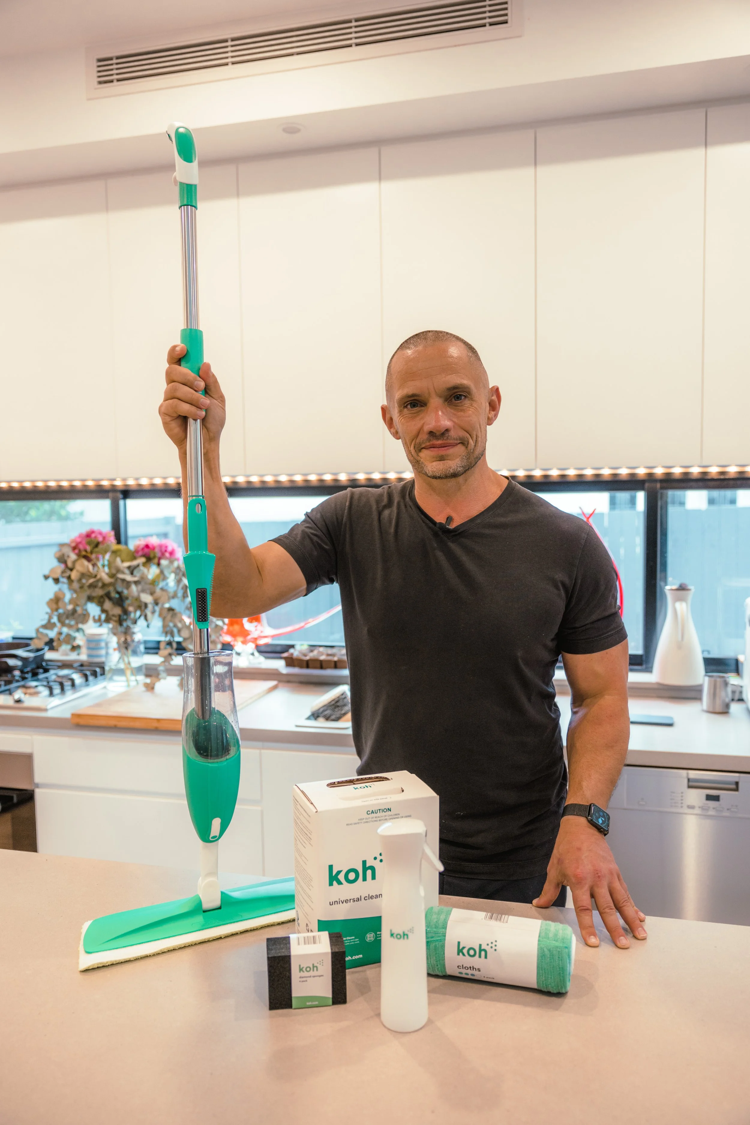 Gleaming Surfaces: Experience the satisfaction of perfectly polished and shiny surfaces with KOH.