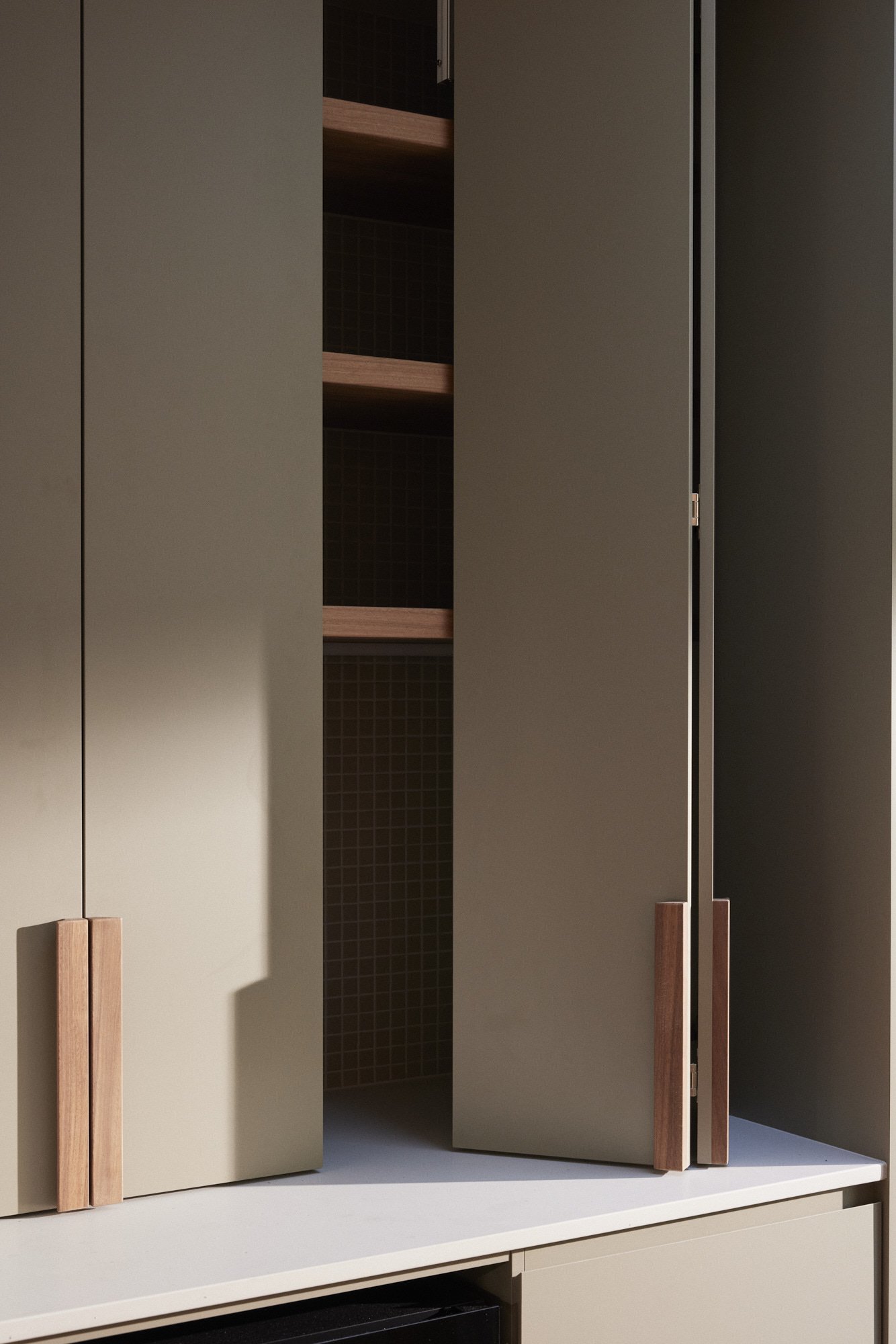 Lonesome Studio1709.jpg