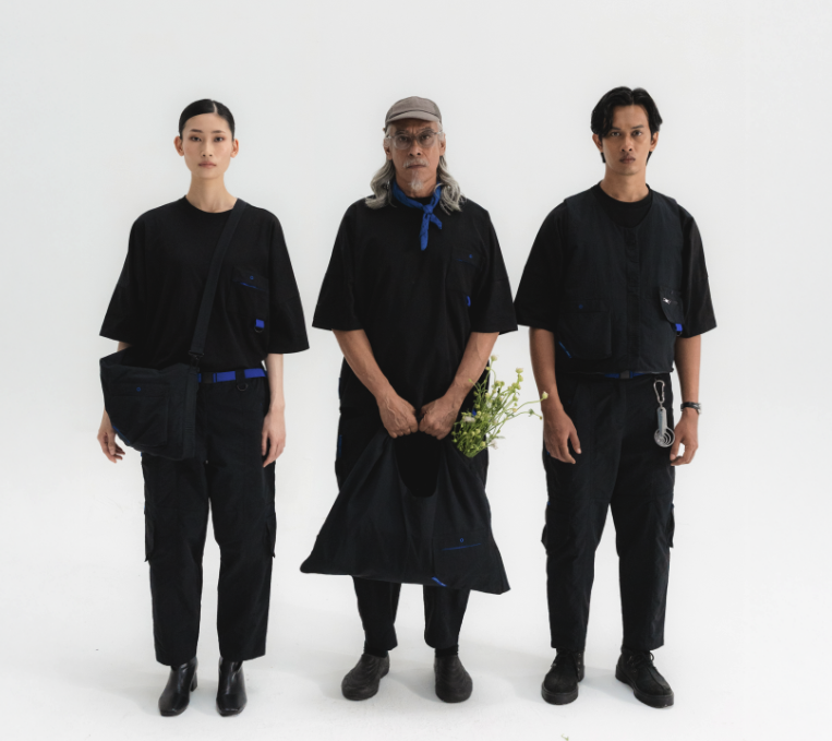 𝗔𝘂𝗴 𝟮𝟬𝟮𝟱 | ANAABU x Teleport's New Line Has A Vest That Turns Into A Bag That Turns Into Another Bag | 𝗦𝗔𝗬𝗦