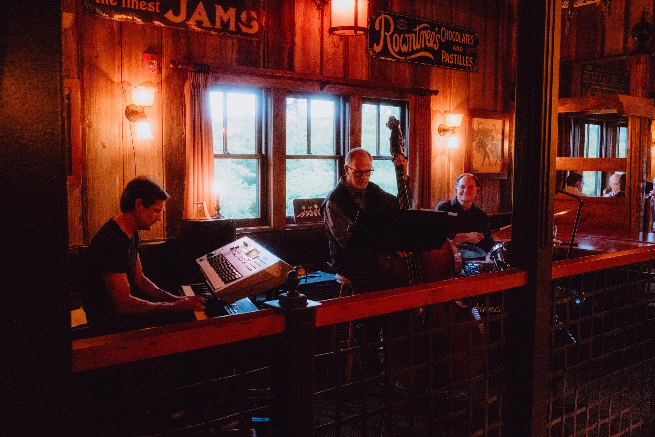 McMenamin's Friends &amp; Family Night