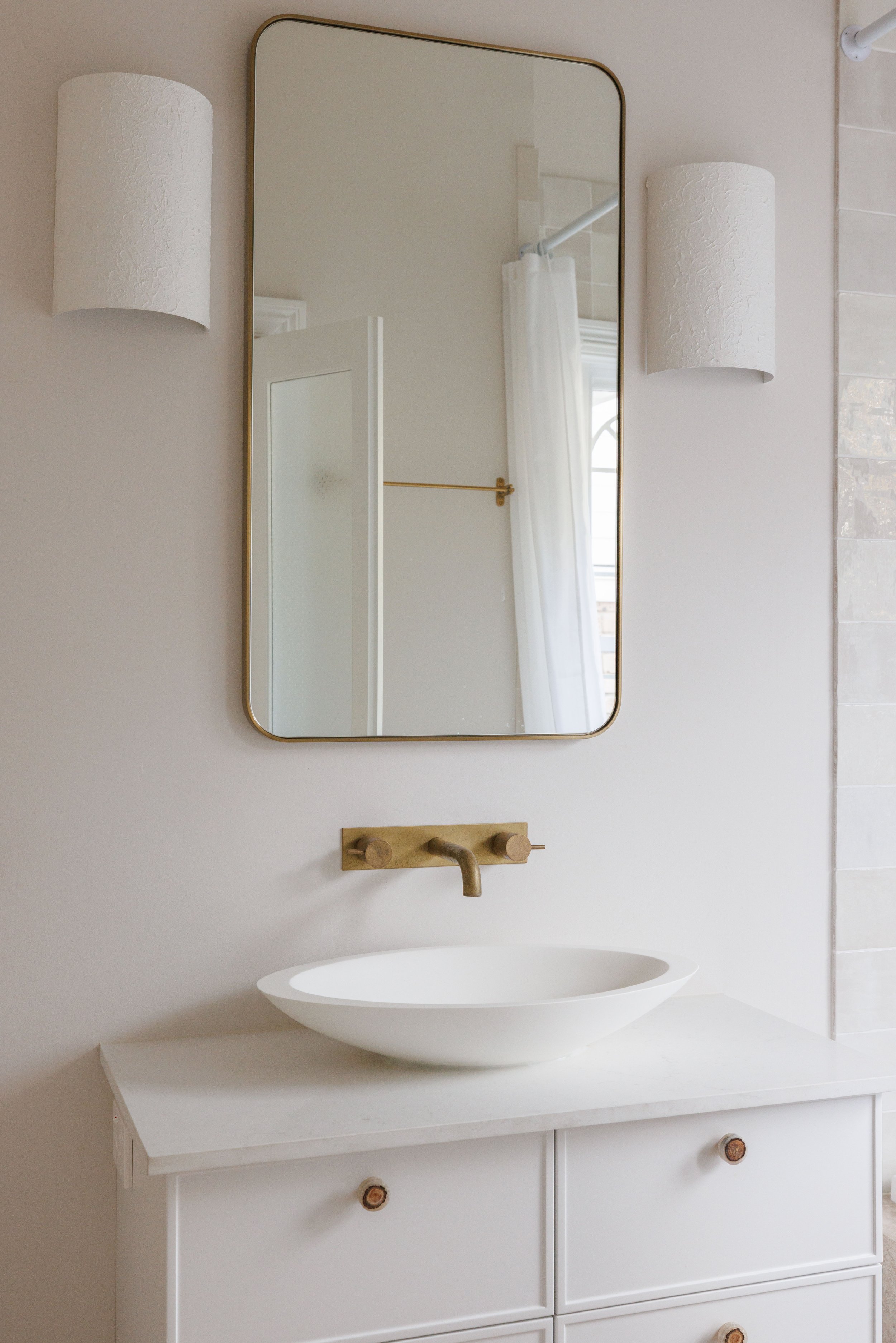 Perrett_9_Bathroom_006.jpg