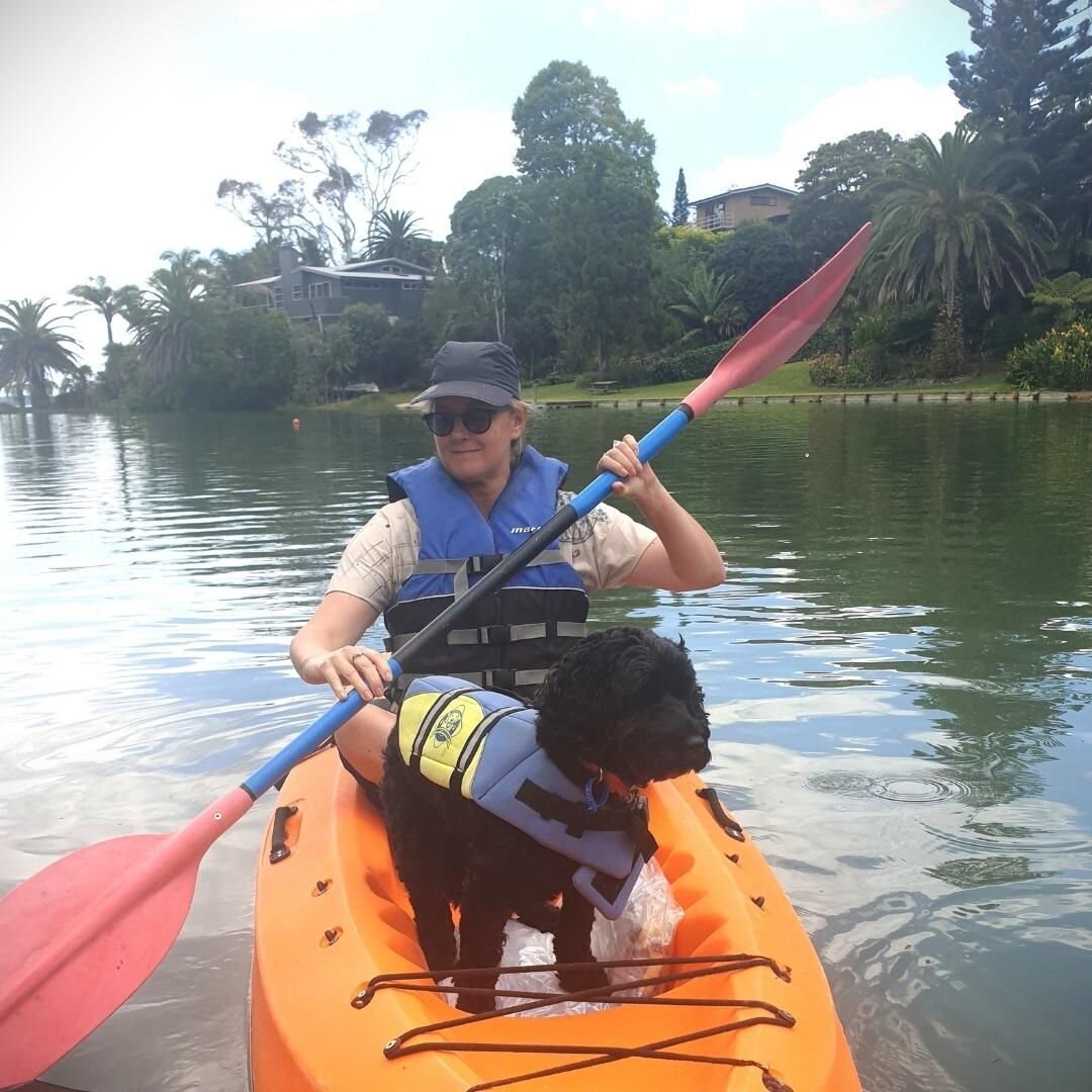 Is anyone else looking forward to summer?! Getting out on the water with the sun shinning is one of my happy places.  It is also one of Ella's - she is a kayaking, sup boarding, boating sort of dog!
.
.
.
.
.
#kayak #summer #summerdog #sumerfun #padd