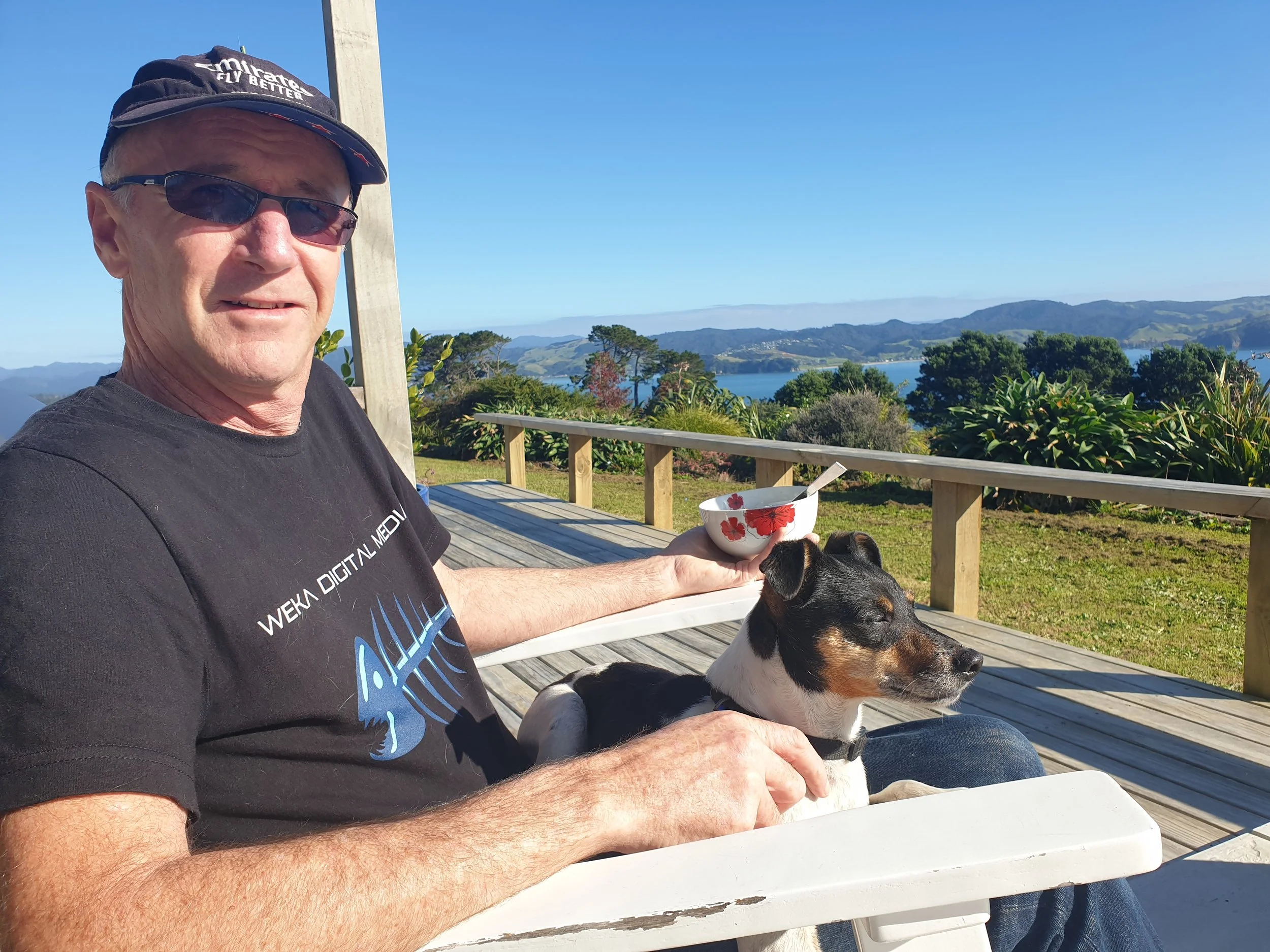 remote-income-lifestyle-and-dog-sitter