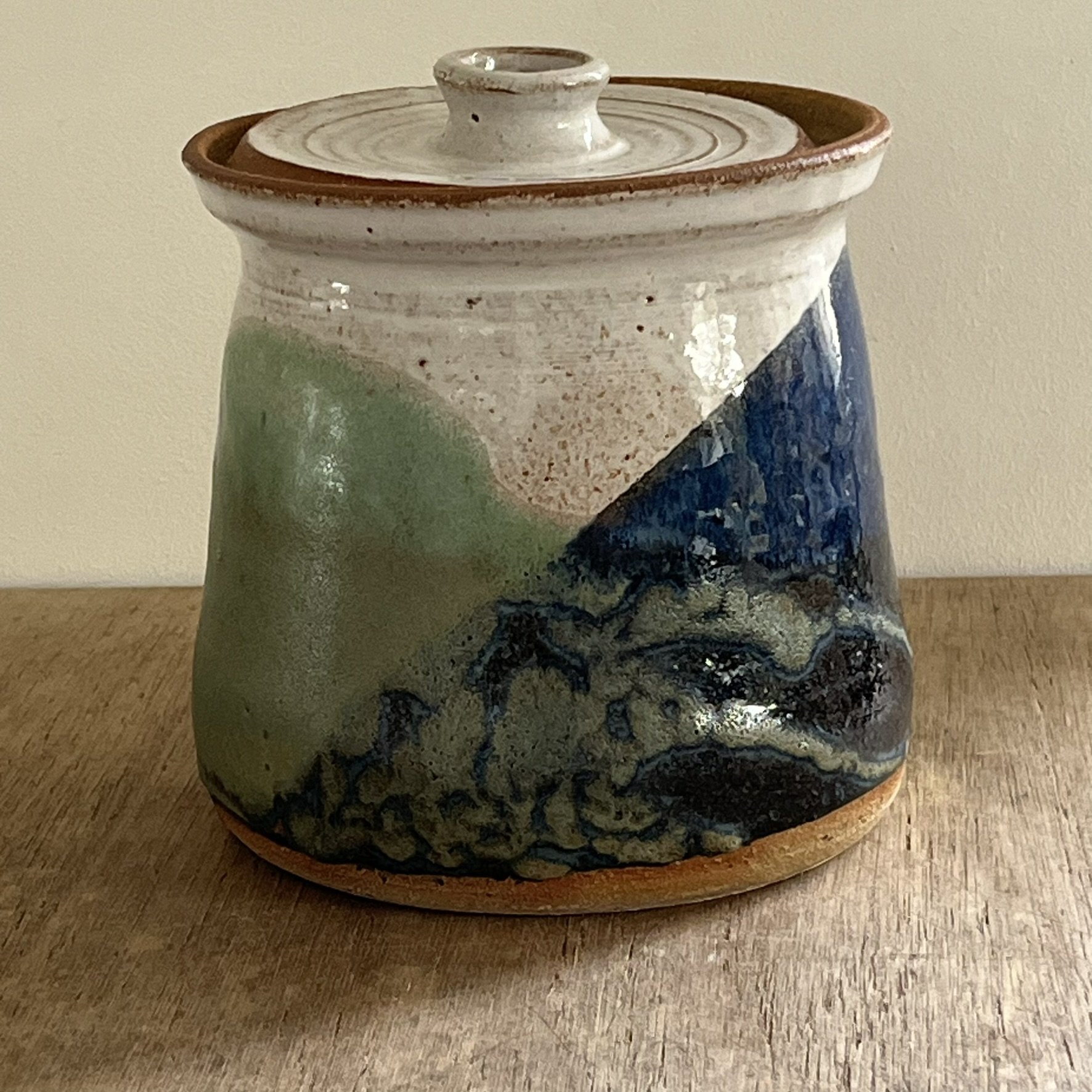 Large stoneware storage jar: tin white, celadon and chun blue.