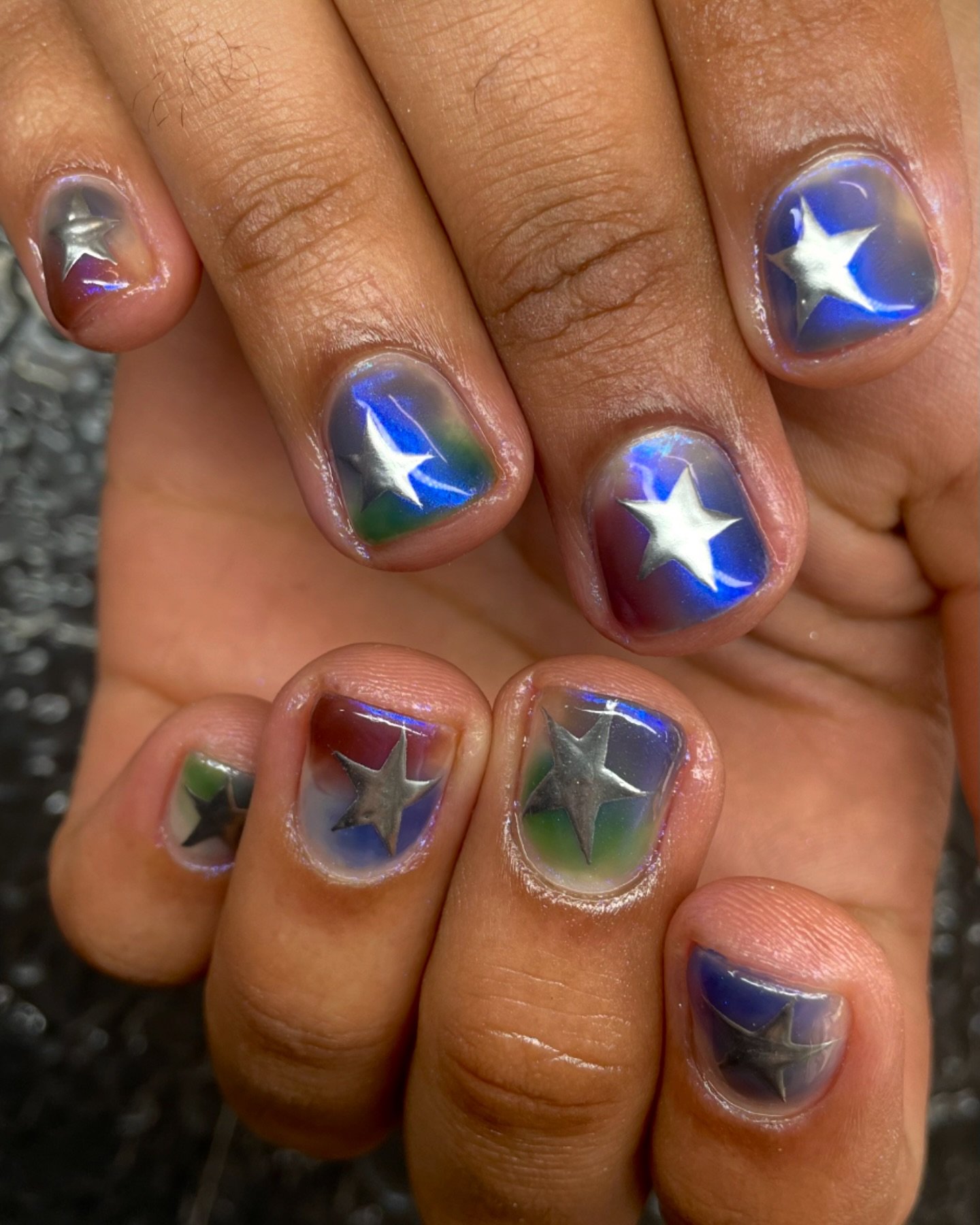 Gel polish over natural nails ✨
40min nailart