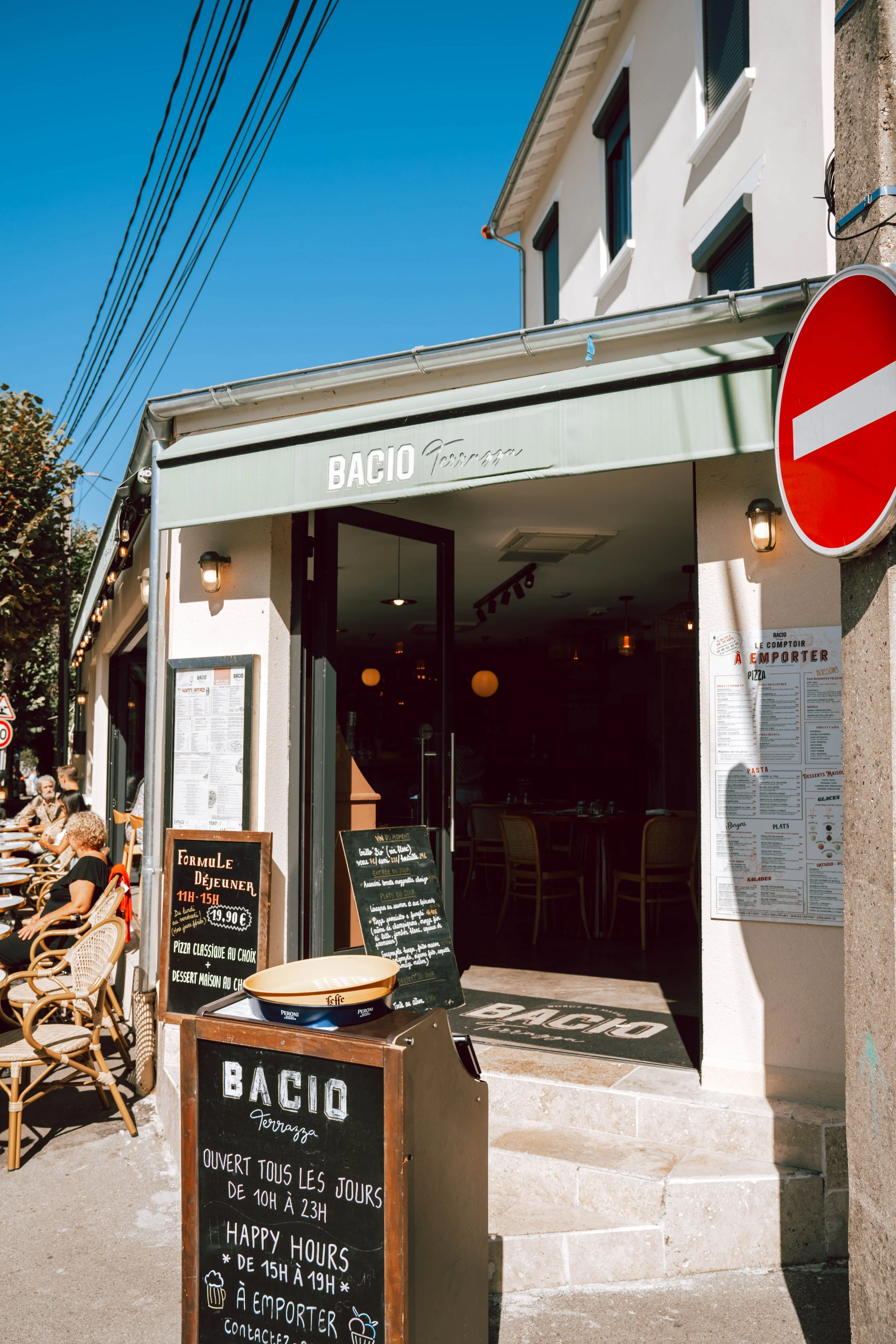 Où manger après une balade le long de la Marne ?