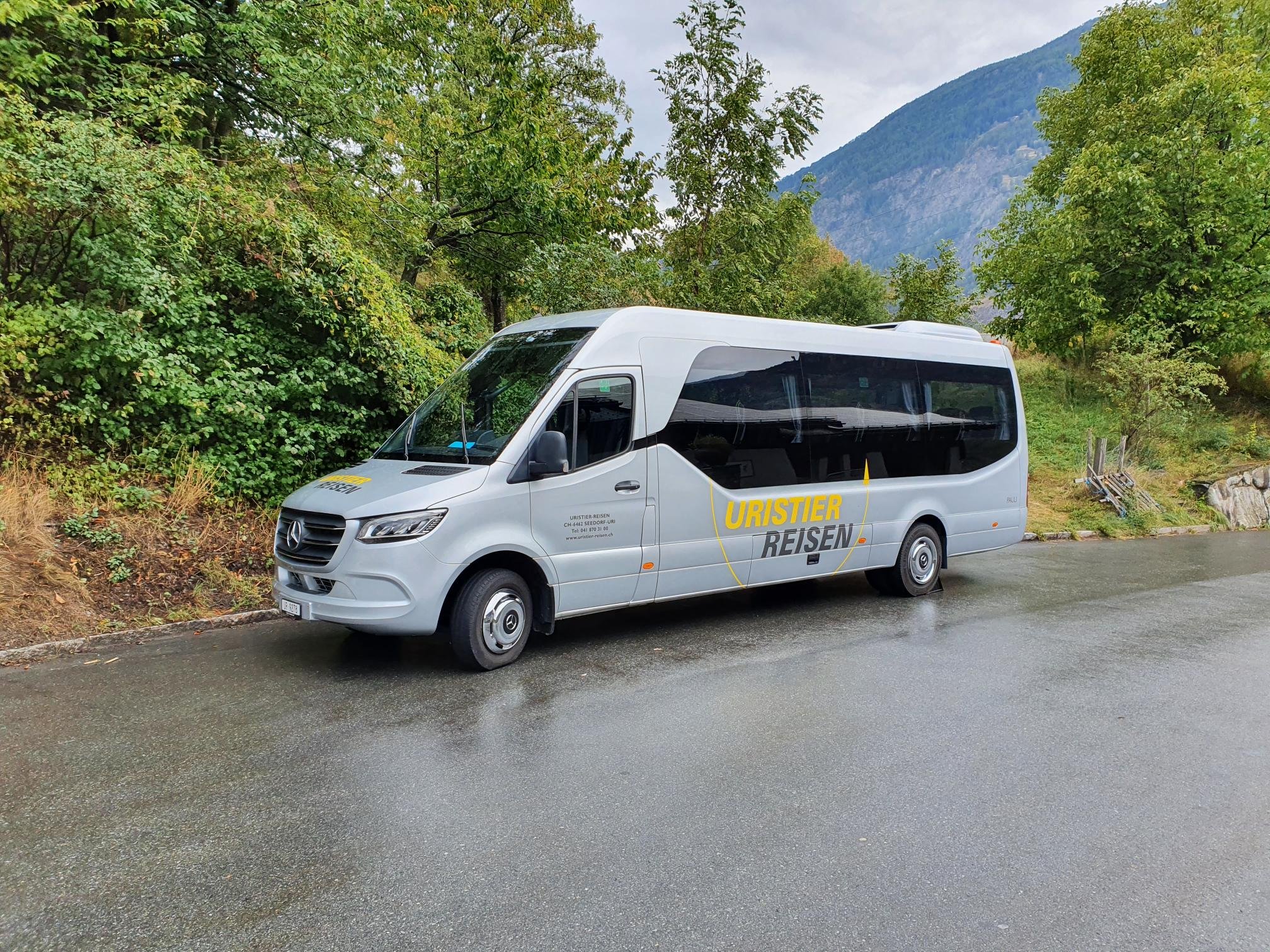 Midibus Mercedes-Benz Sprinter T75 — Uristier Reisen