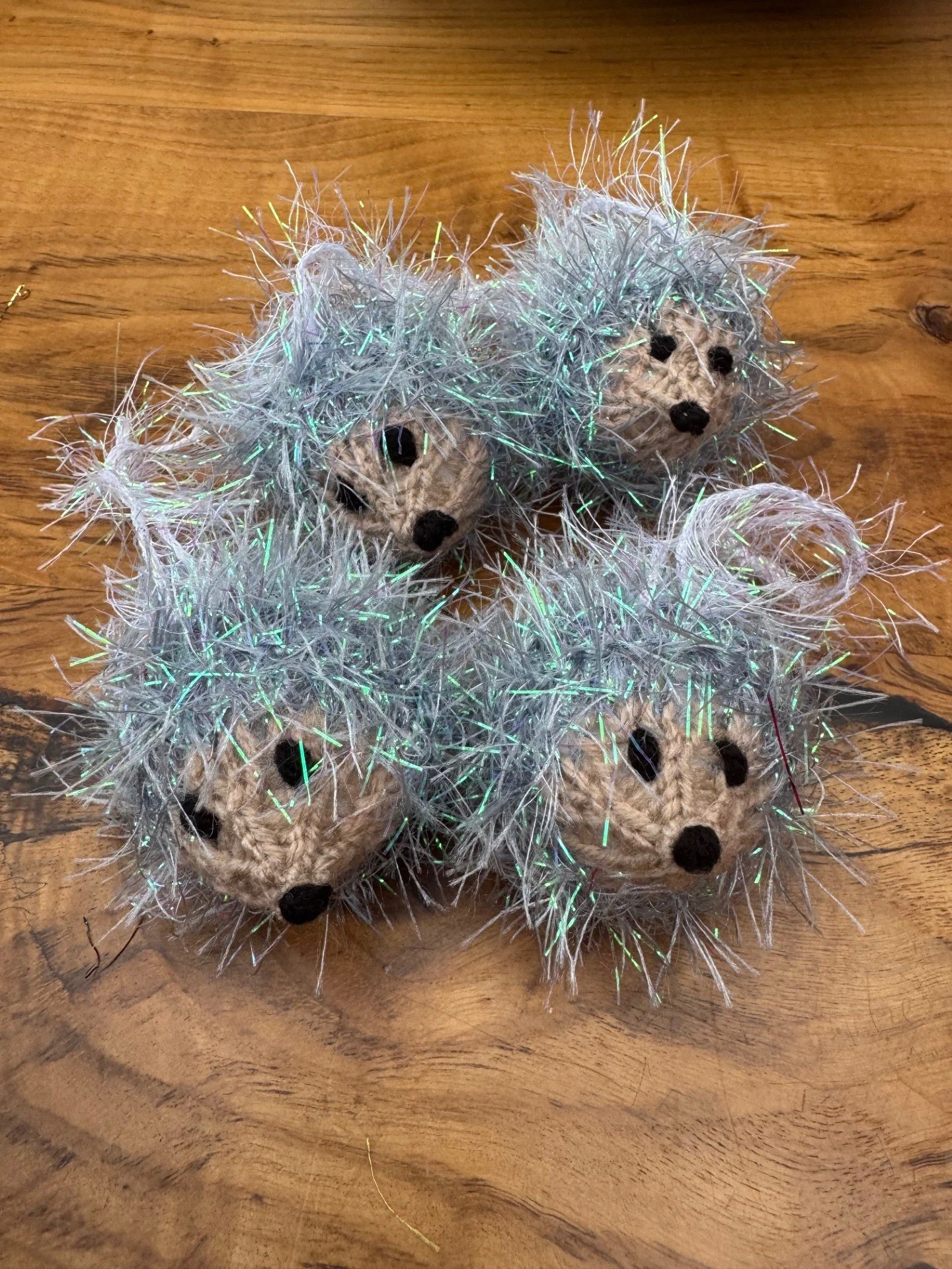 Tinsel hog tree decs - stuffed 1.jpg