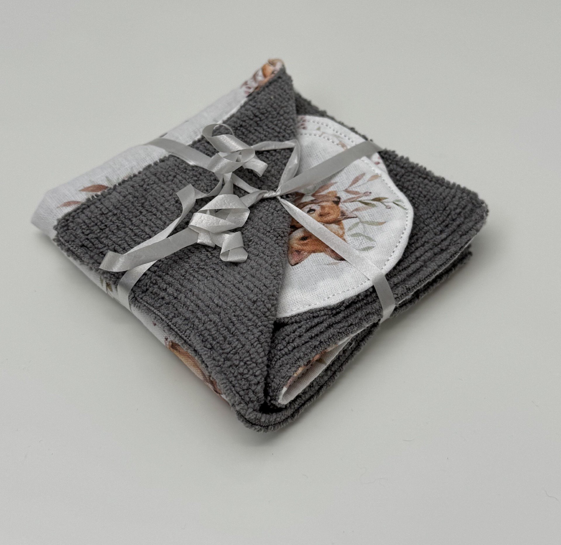 Face cloth - grey&white.jpg