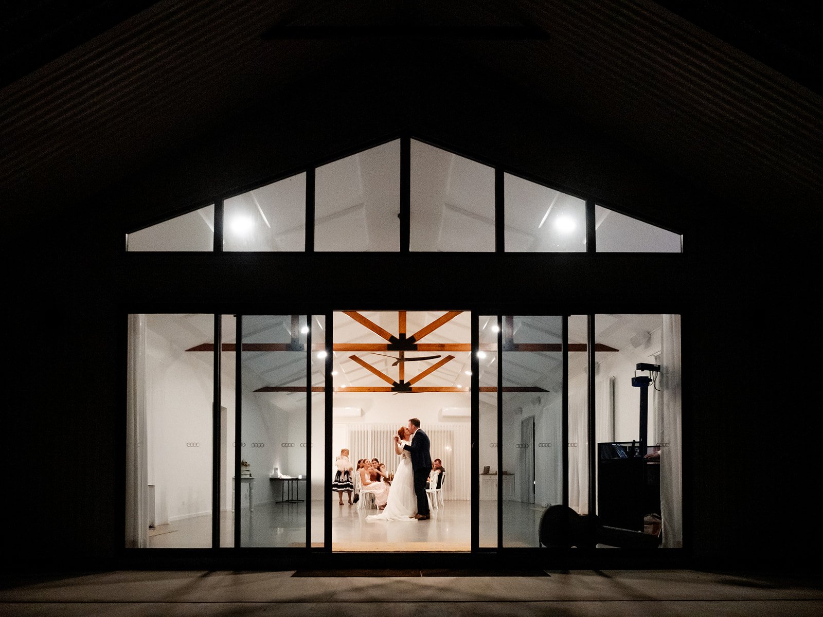 Leisa & Russell-471_websize.jpg