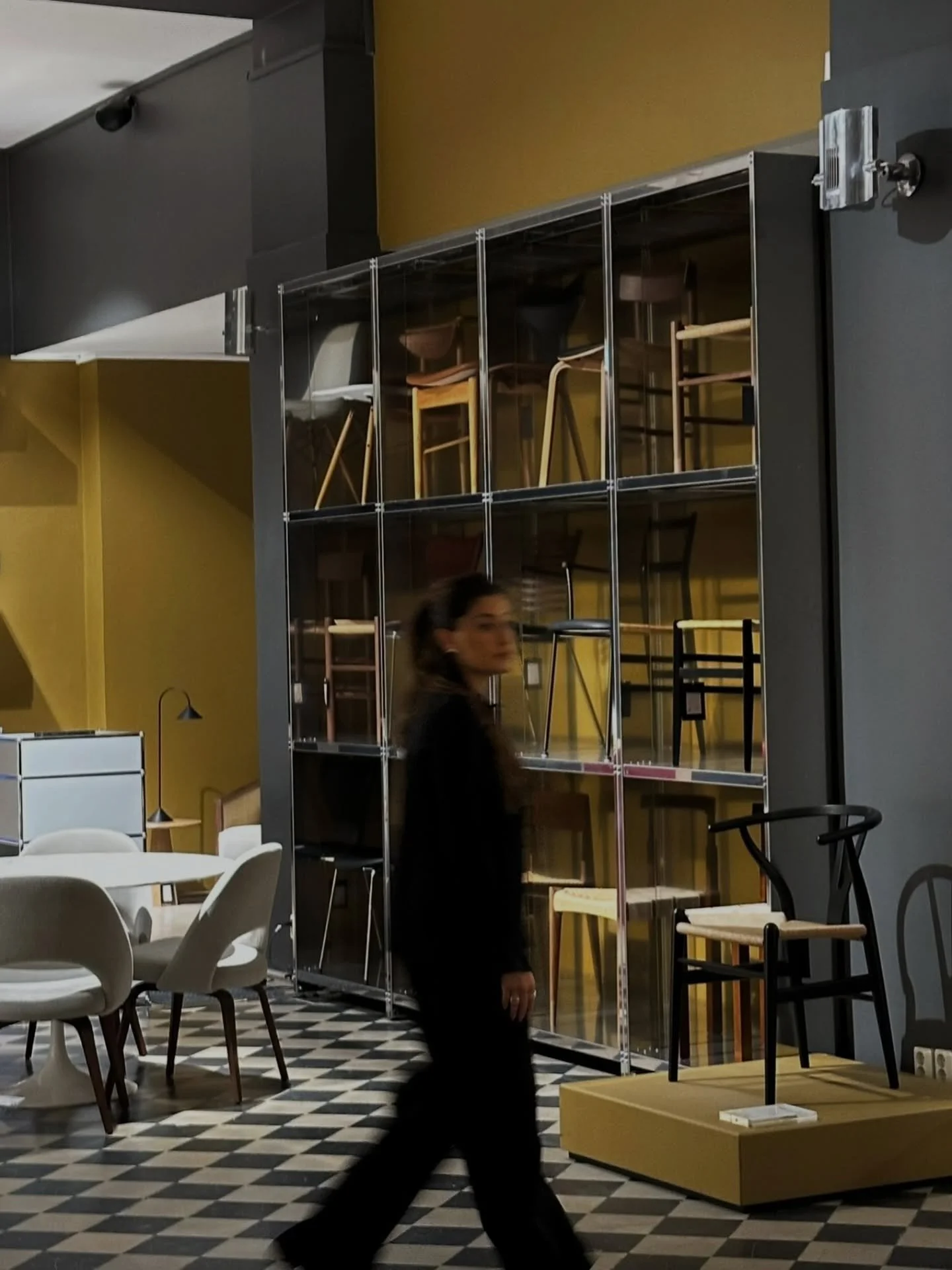 Tillbaka till Februari n&auml;r v&aring;ra fantastiska v&auml;rdar var p&aring; Stockholm Design Week p&aring; uppdrag av @grandrelations. 
En dag fylld av design, inspiration och fina m&ouml;ten!