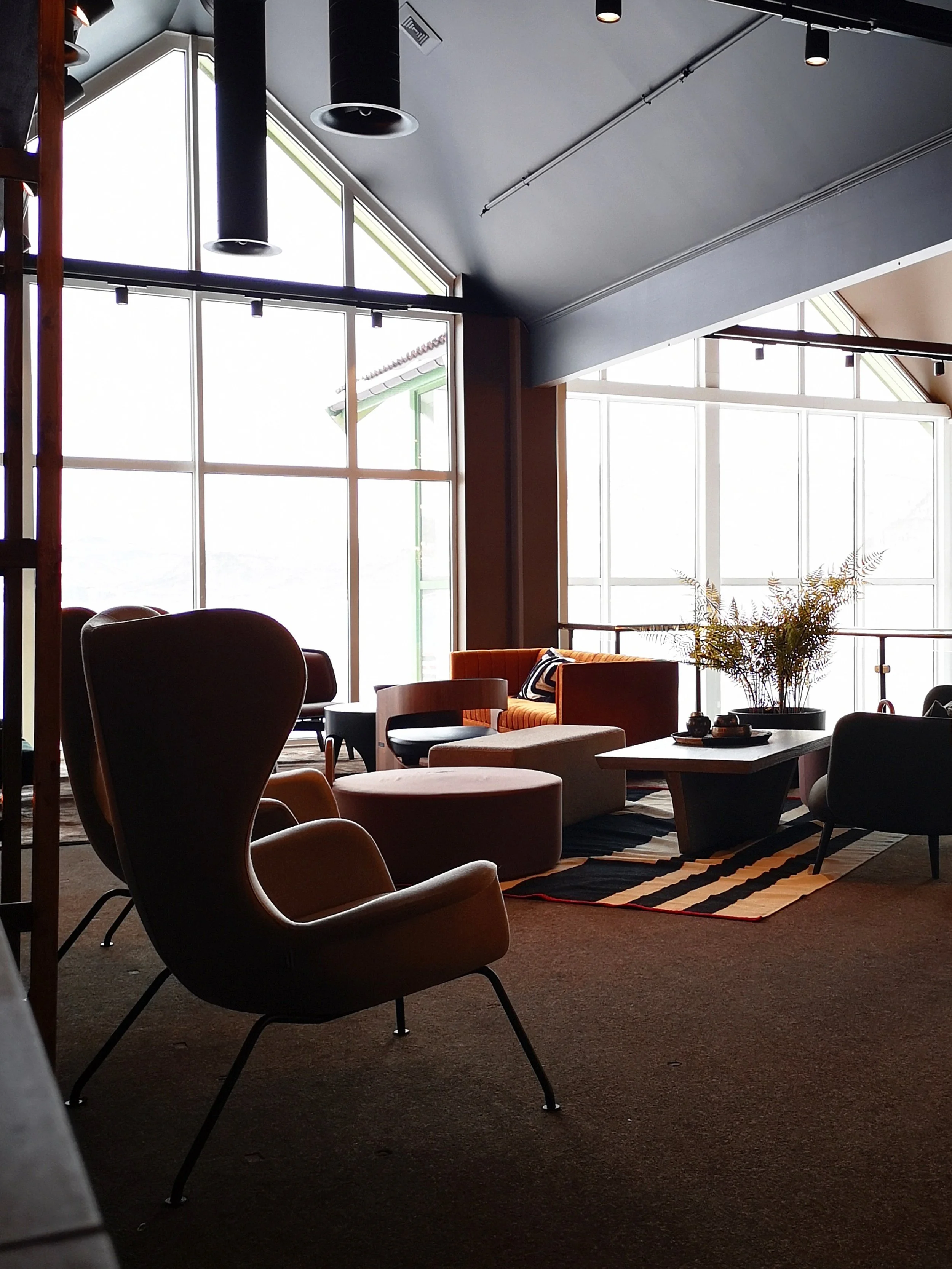 lounge 2.etg (3).jpeg