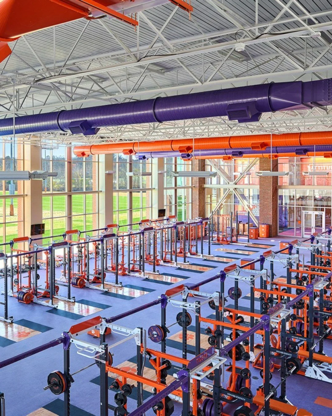 What we mean when we say U.S. colleges offer world-class sports facilities 🇺🇸

📸 @clemsontigers