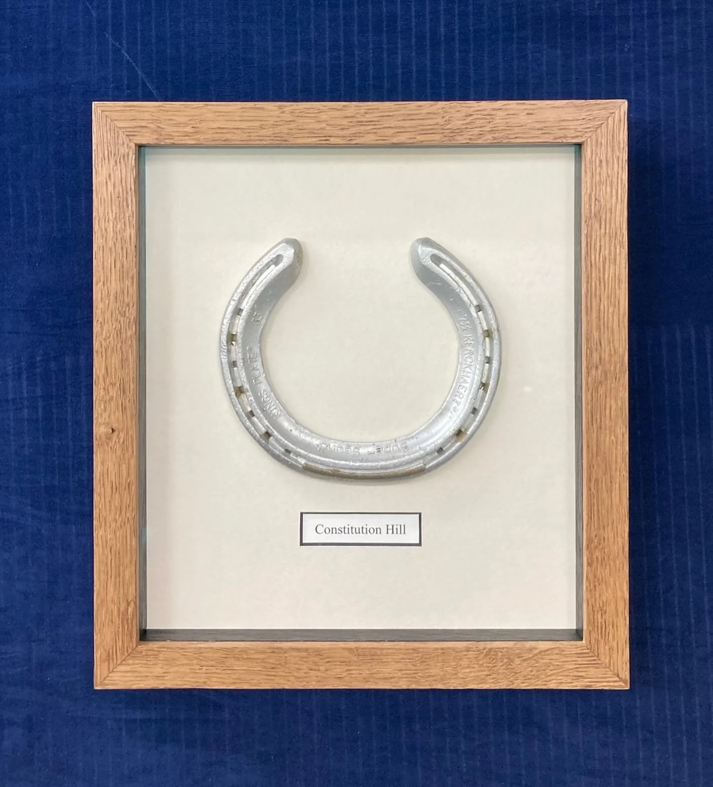 #boxframing #horseriding #horseshoe #bespokeboxing Great memories framed @greenlysframing