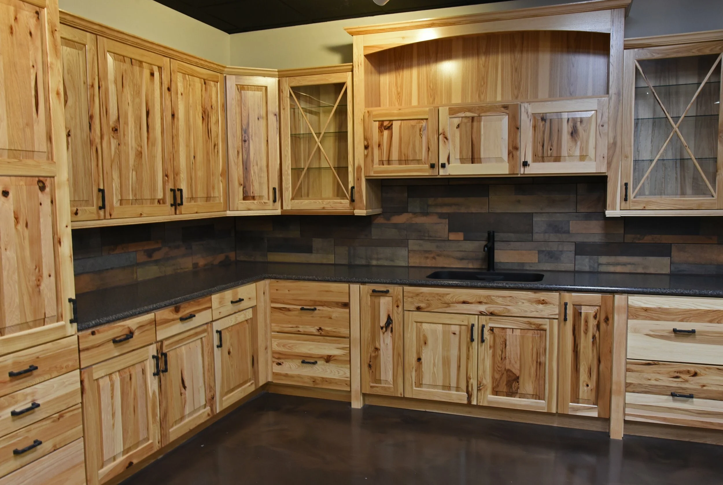 Wooden+Kitchen+(4)-1e46dd3f6c56dfaaeec42294f96e4027.jpg