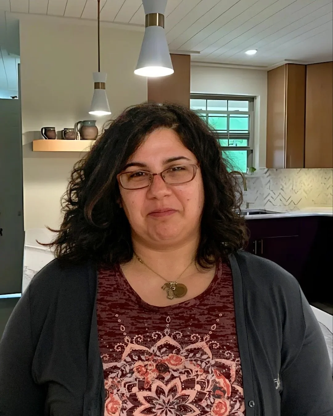 Elyssa Bullock does it again! Another stunning kitchen remodel in the books! ✨
With warm-toned finishes and mid-century modern fixtures, this space now perfectly reflects our client’s unique style.
Ready to create a space that feels uniquely