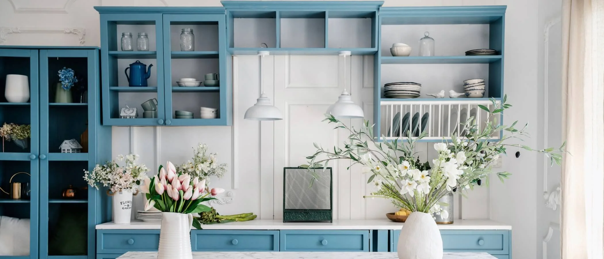 Small Kitchen, Big Impact: Clever Design Hacks for Compact Spaces