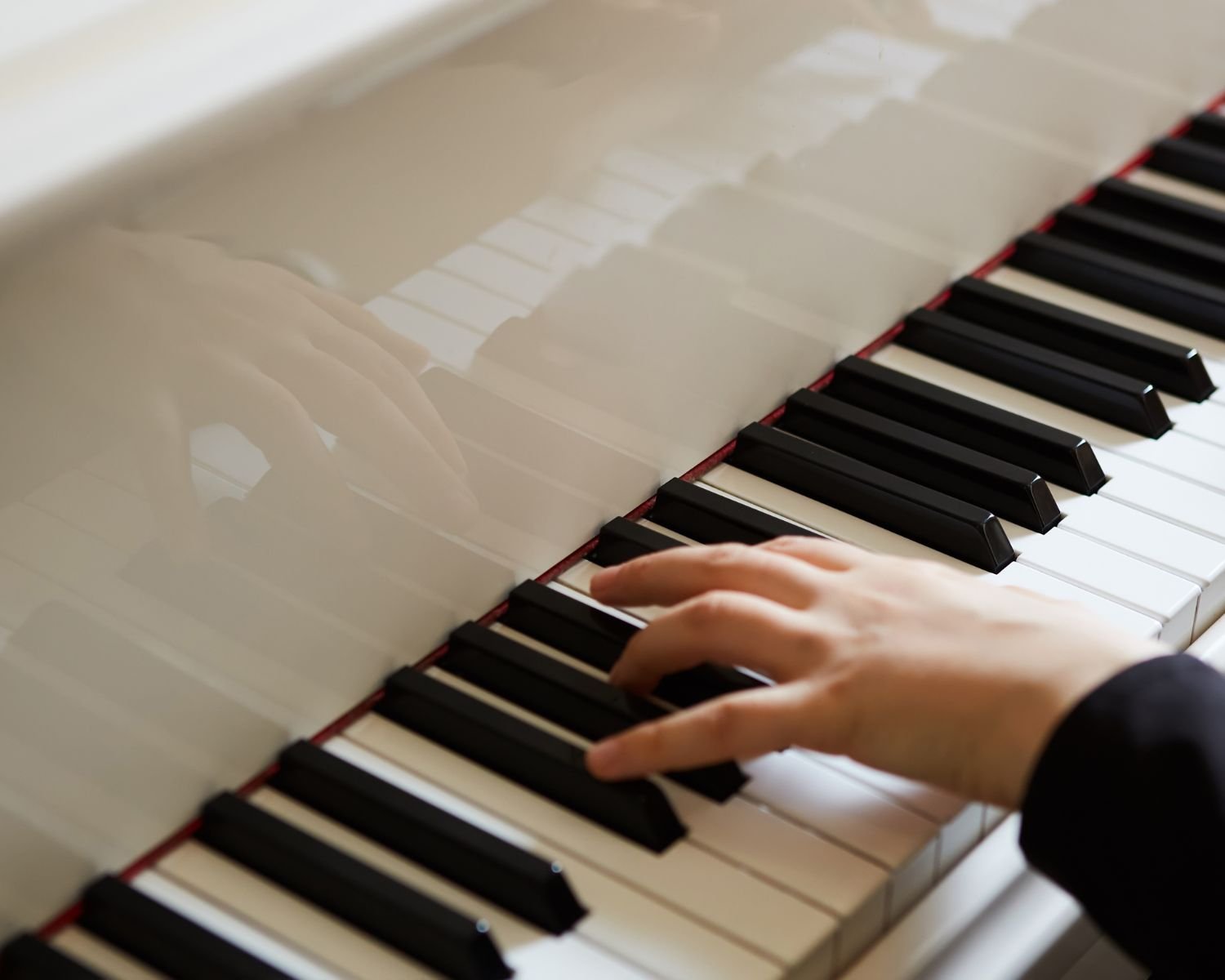 Digital piano, traditional piano or keyboard: how to make the right choice? 🎹