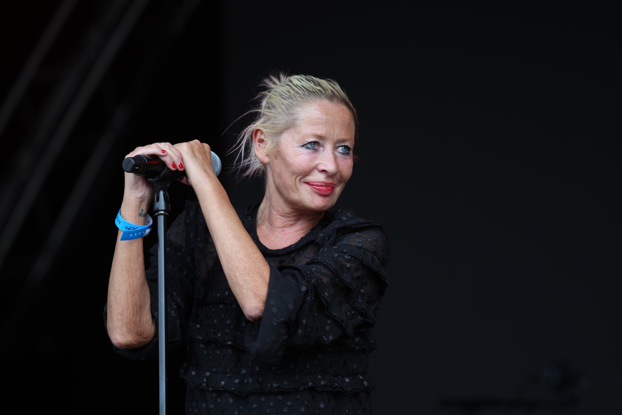 Wendy James