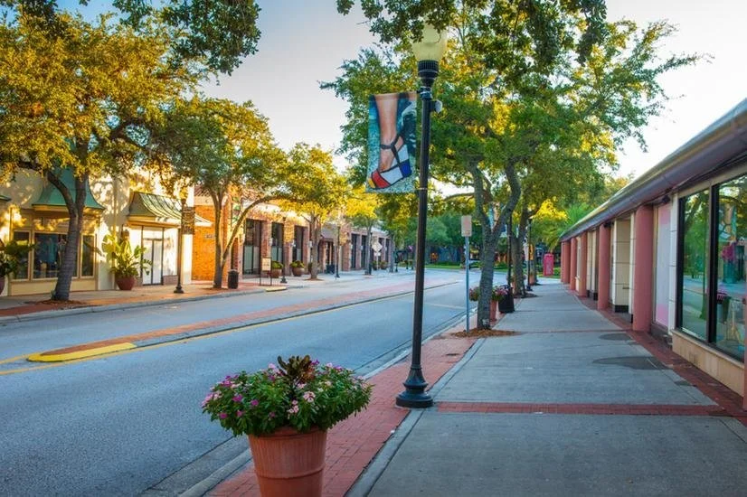 JESSICA CRAIG-MARTIN AT HYDE PARK VILLAGE