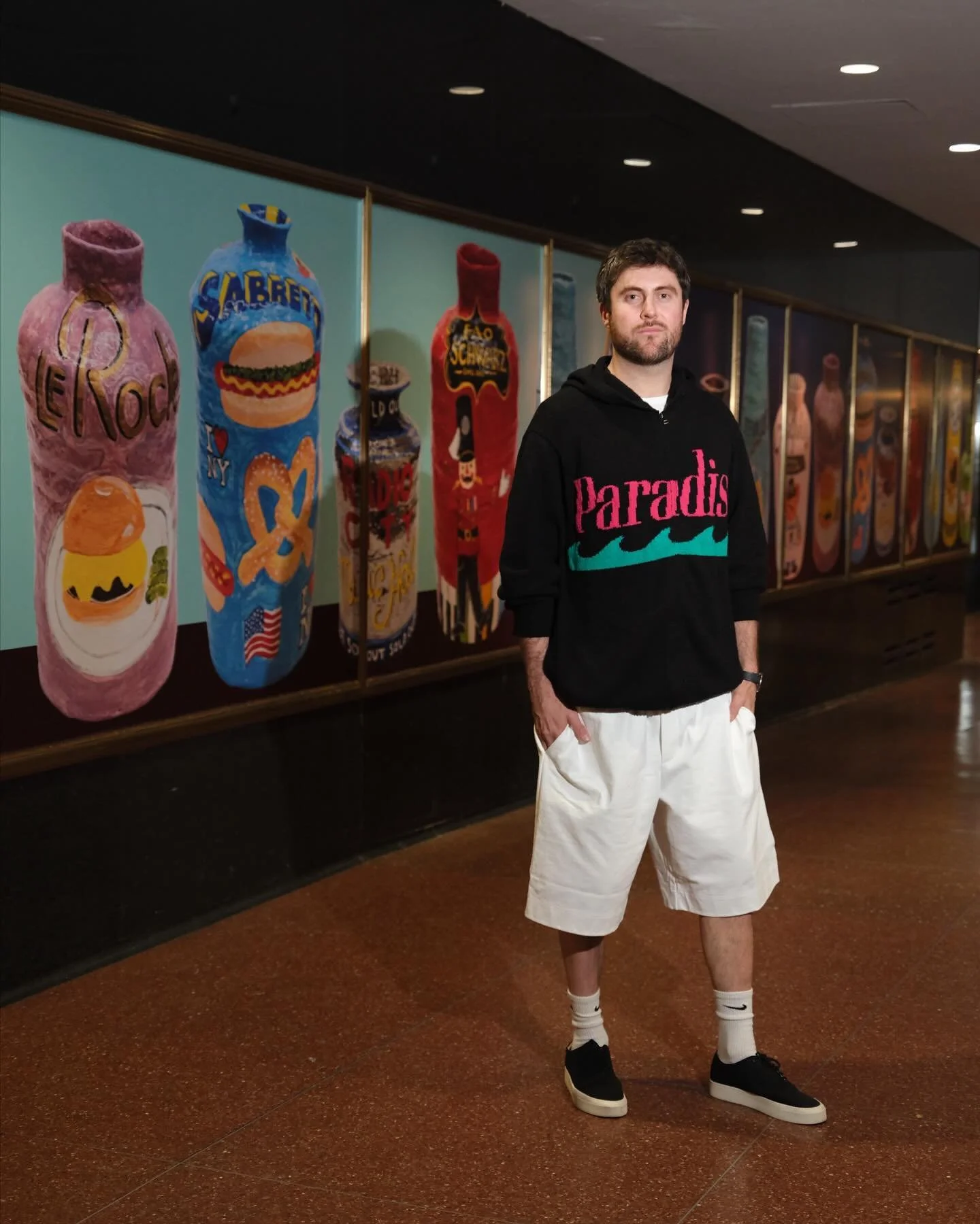 A vibrant new installation by New York-based artist @JakeClarkJakeClark kicks off the holiday season at @RockefellerCenter!✨ Featuring 14 ceramic sculptures inspired by the magic of New York and the festive season, Clark&rsquo;s Art in Focus exhibiti