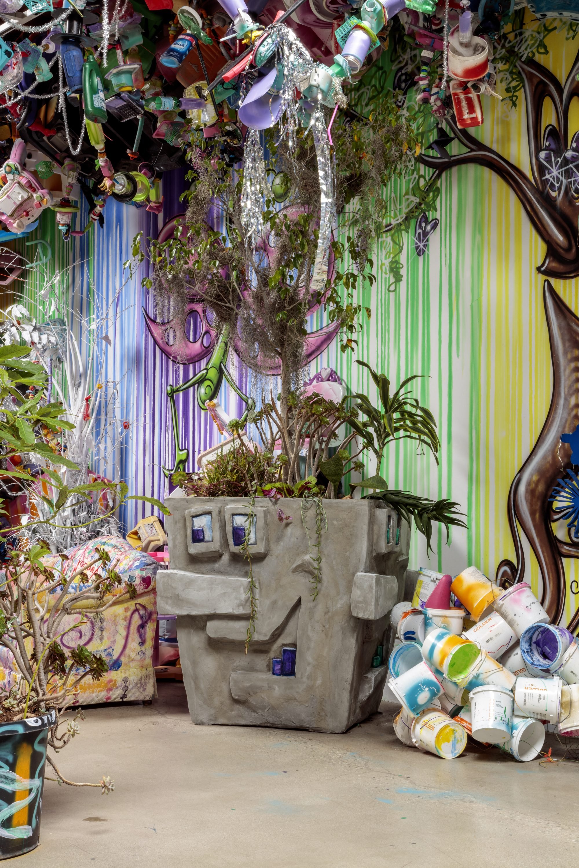 ART SUNDAE WITH KENNY SCHARF AT ROCKEFELLER CENTER