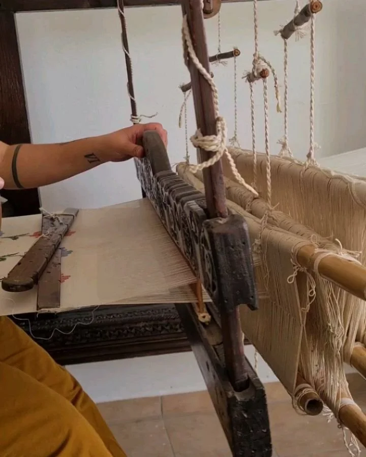 My new to me loom came my way. 

It is a very old piece built around the 1890s. It is also a very rare piece with detailed carvings that is not common in Cretan looms. Nothing is known of its creator or original owner. My teacher says it must have be