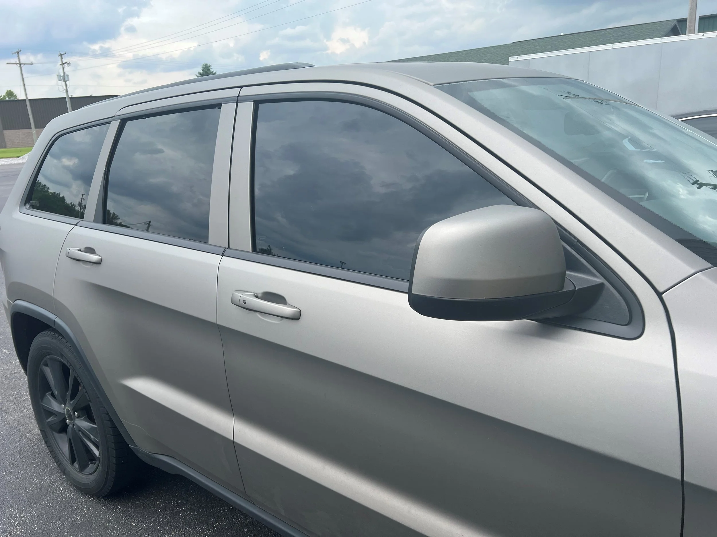 Jeep Chrome Delete 1.jpg