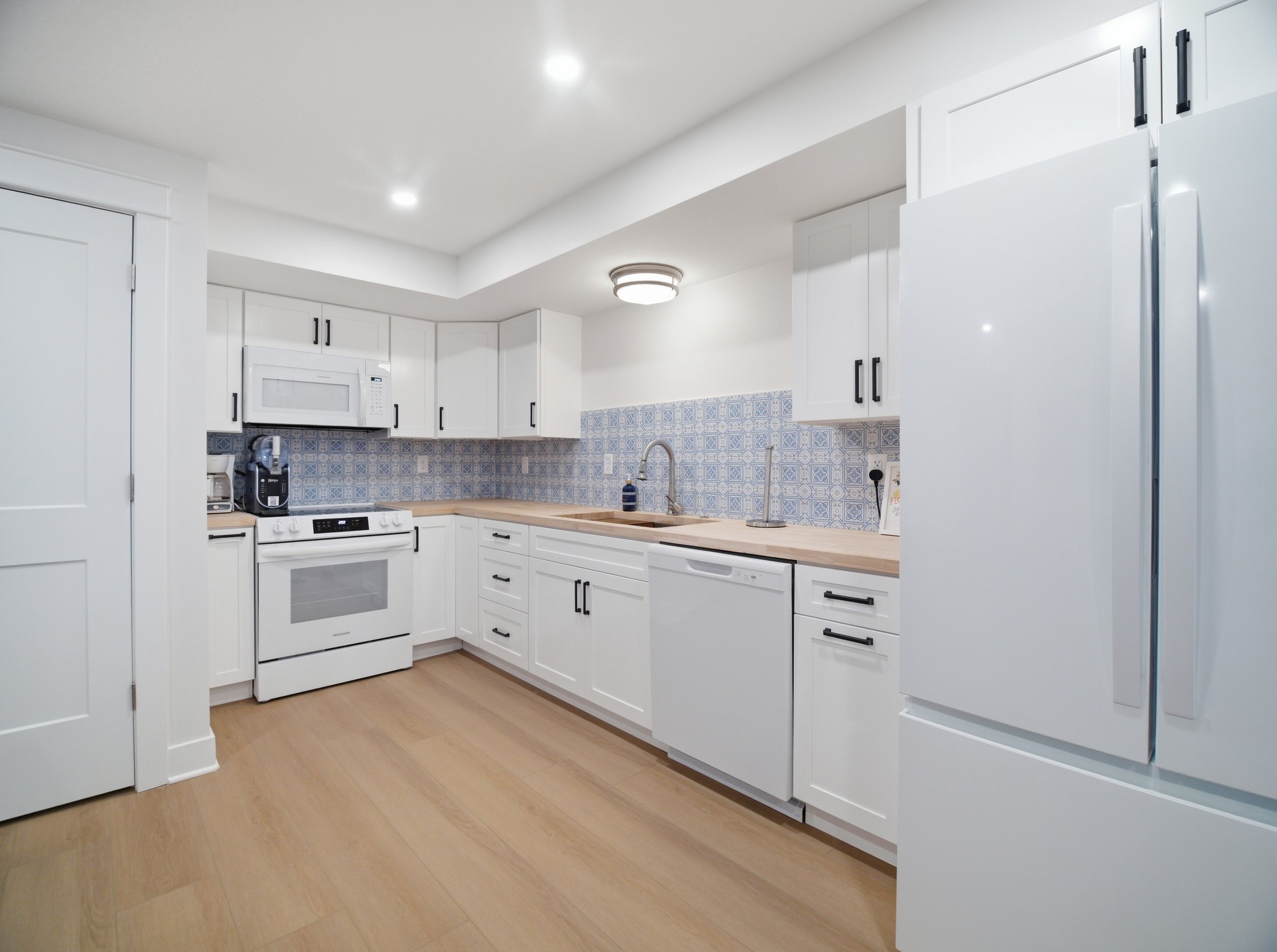 27 Scott Interior 14.jpg