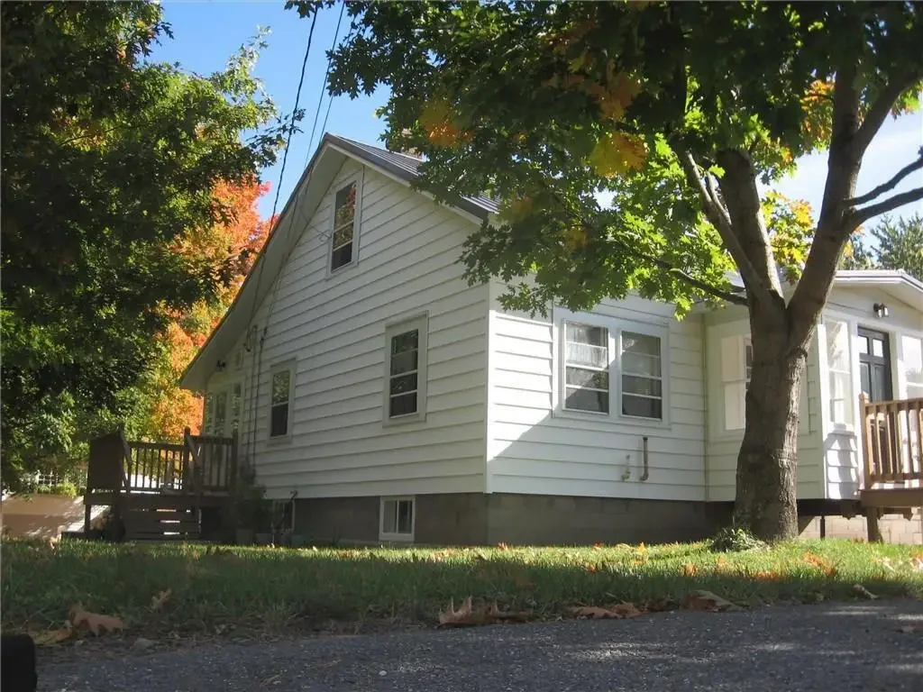 Exterior of 6 Plummer Street in Orono, Maine, listed by Marianna Reeves and sold for $235,000.