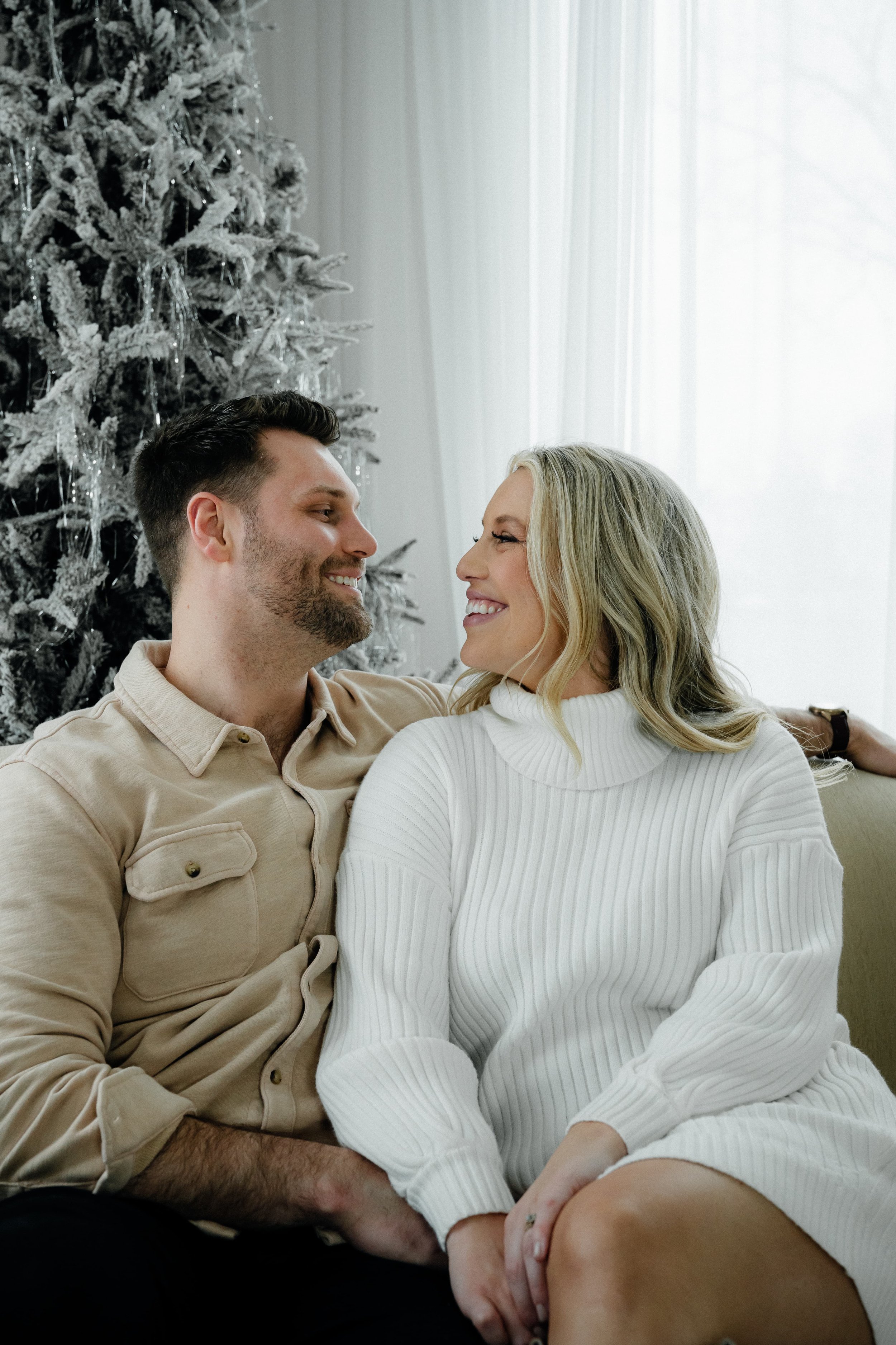 JohnsonBabyReveal-42.jpg