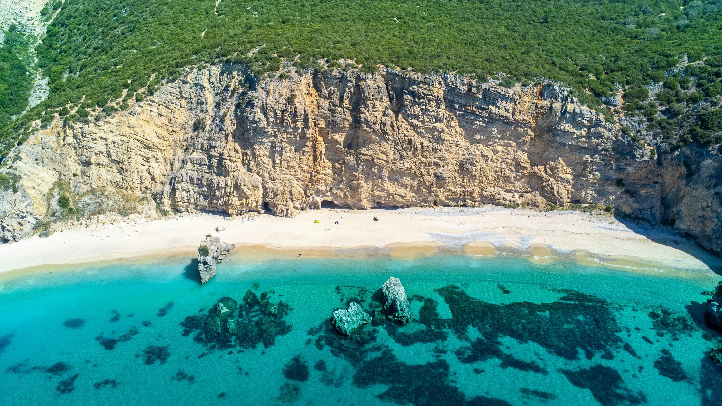 unsplash-image-sOt-HkHbFzQ.jpg