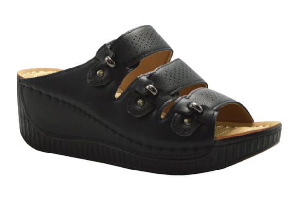 5751+black.png