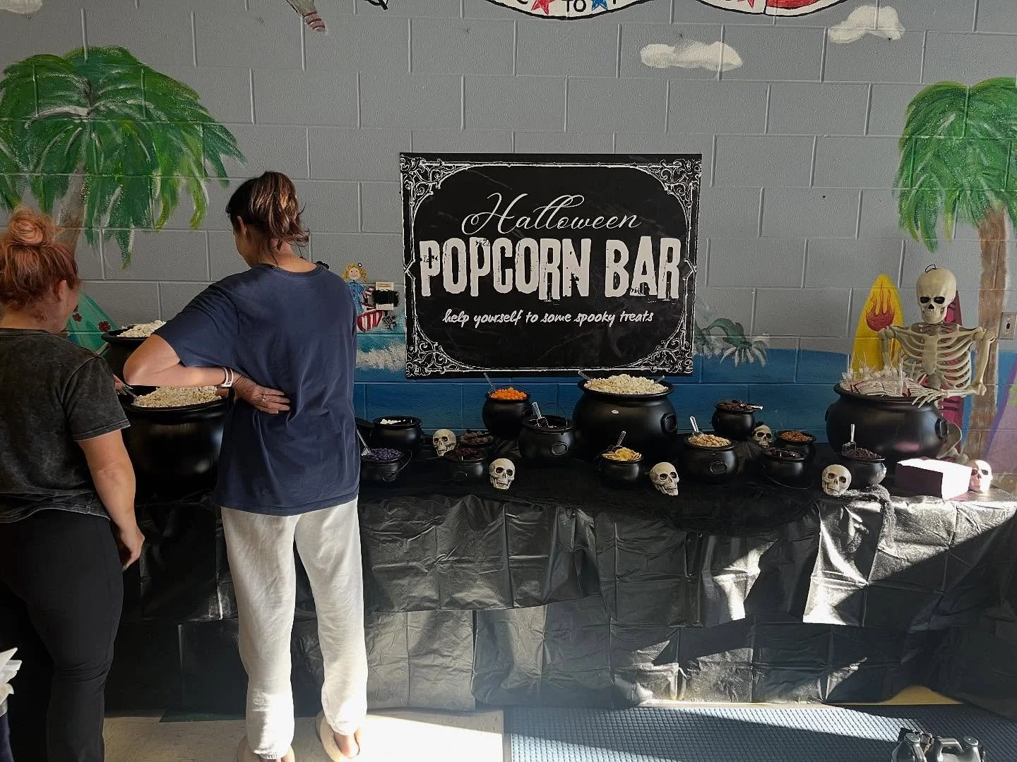 Spoiling our teachers with a popcorn bar today. Thank you to our volunteers for setting everything up! 🎃 🕸️