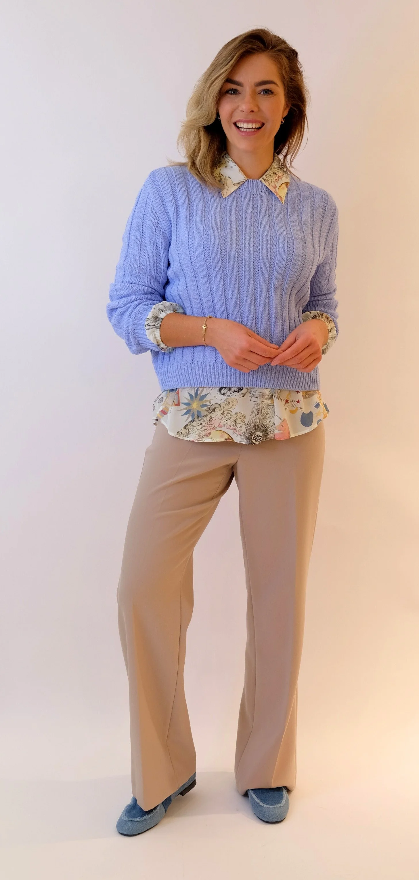 riani lichtblauwe trui