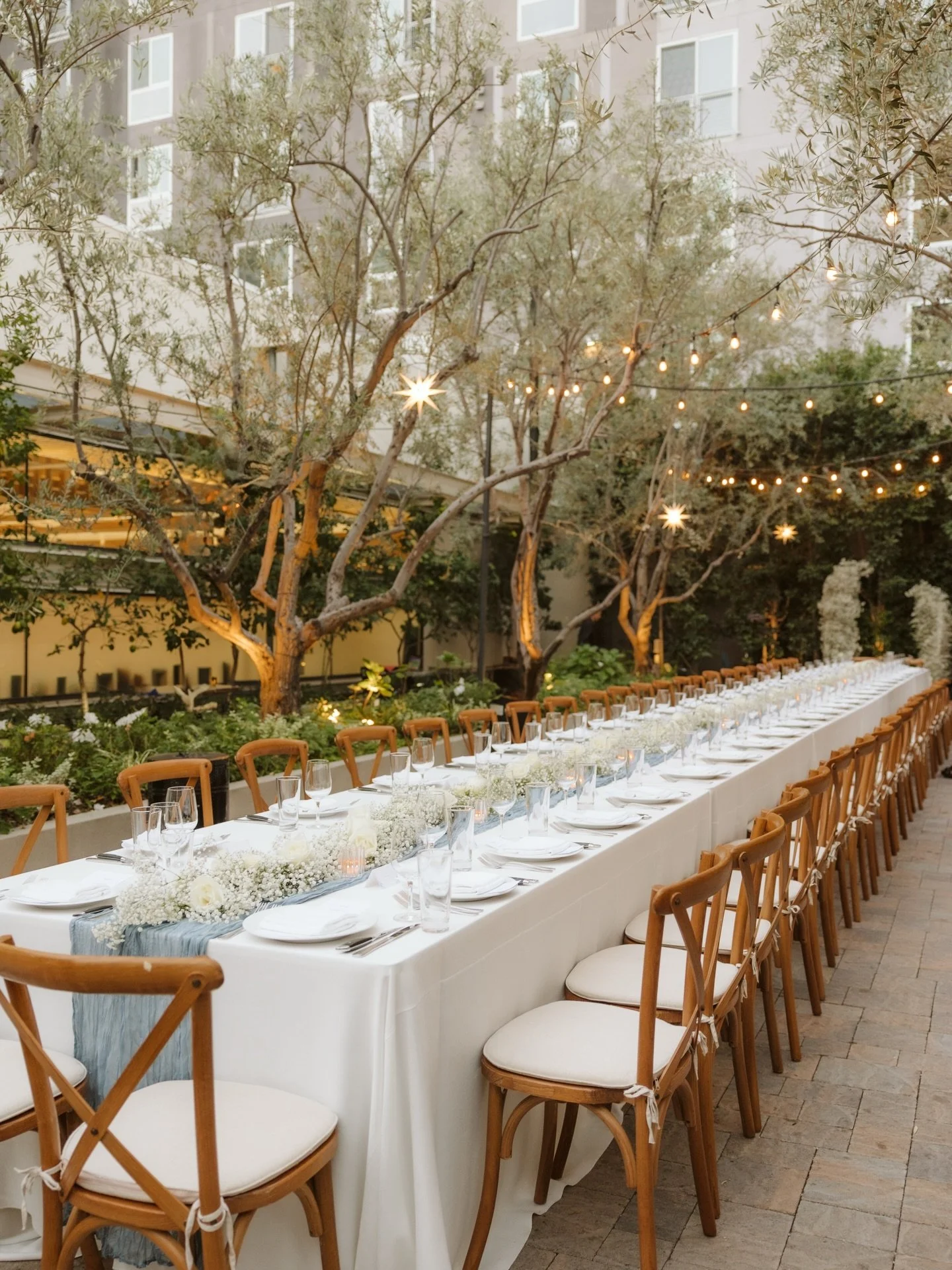 it&rsquo;s all in the details&mdash; we loved all the intentional details that were put into this reception ✨ truly a stunning night

S + E | 11.01.2025 💍

#wedding #weddingdesigner #weddingday #bridal #weddinginspiration